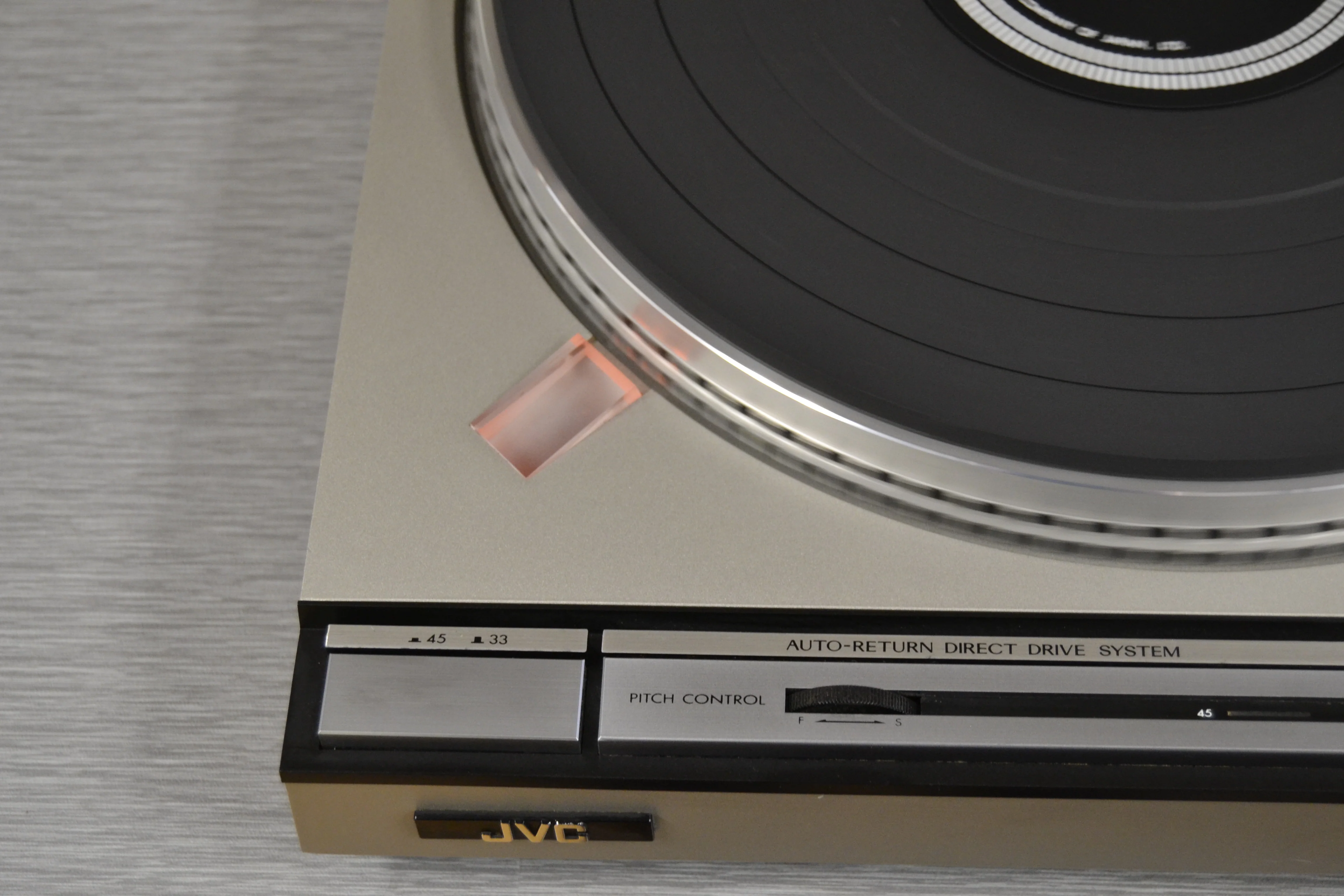 JVC L-A55 Direct Drive Turntable - NEW AT3600 Audio Technica Cartridge - Image 3