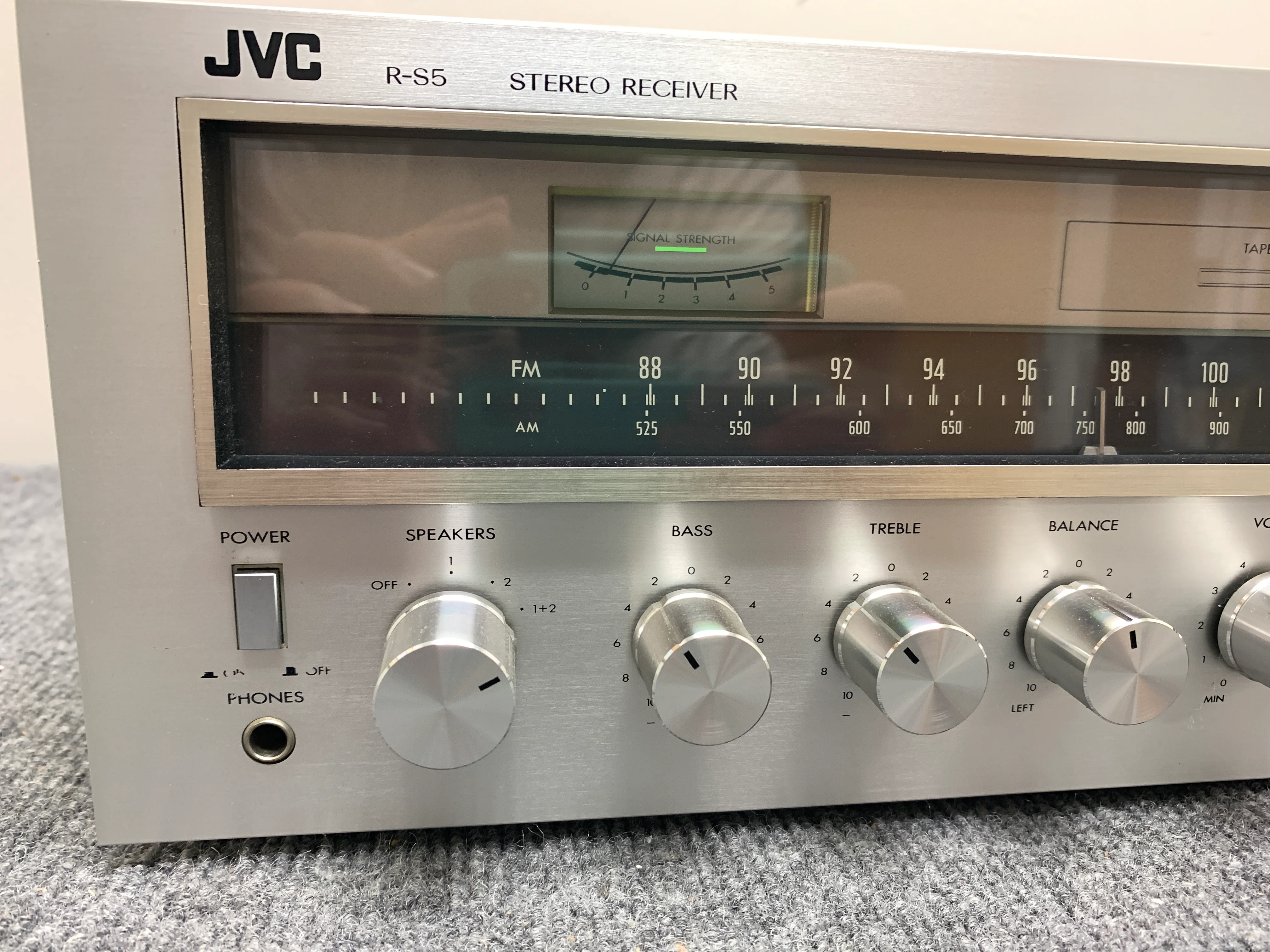 JVC R-S5 Stereo Receiver - Image 3