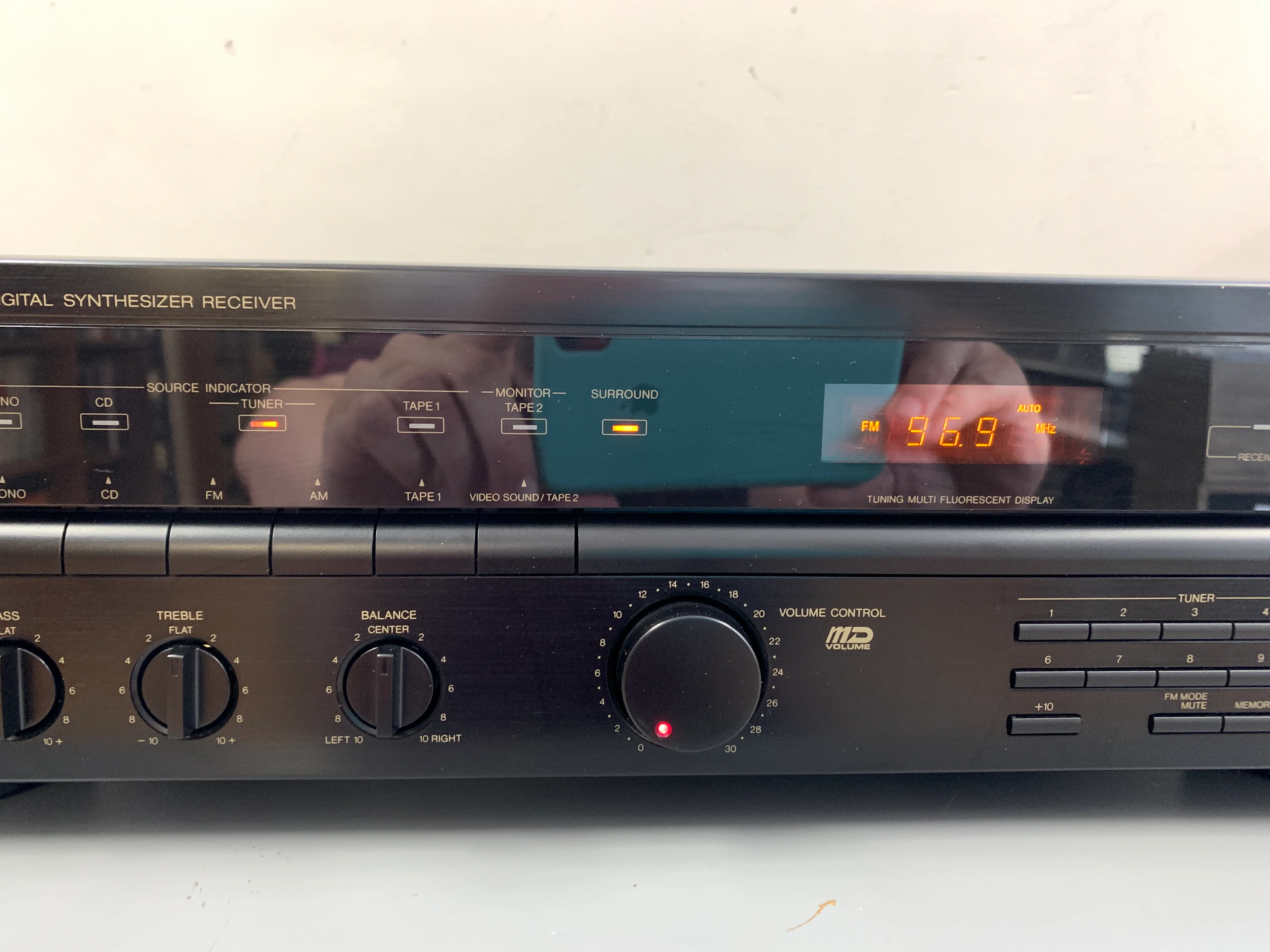 JVC RX-206 Digital Synthesizer Receiver - Image 3