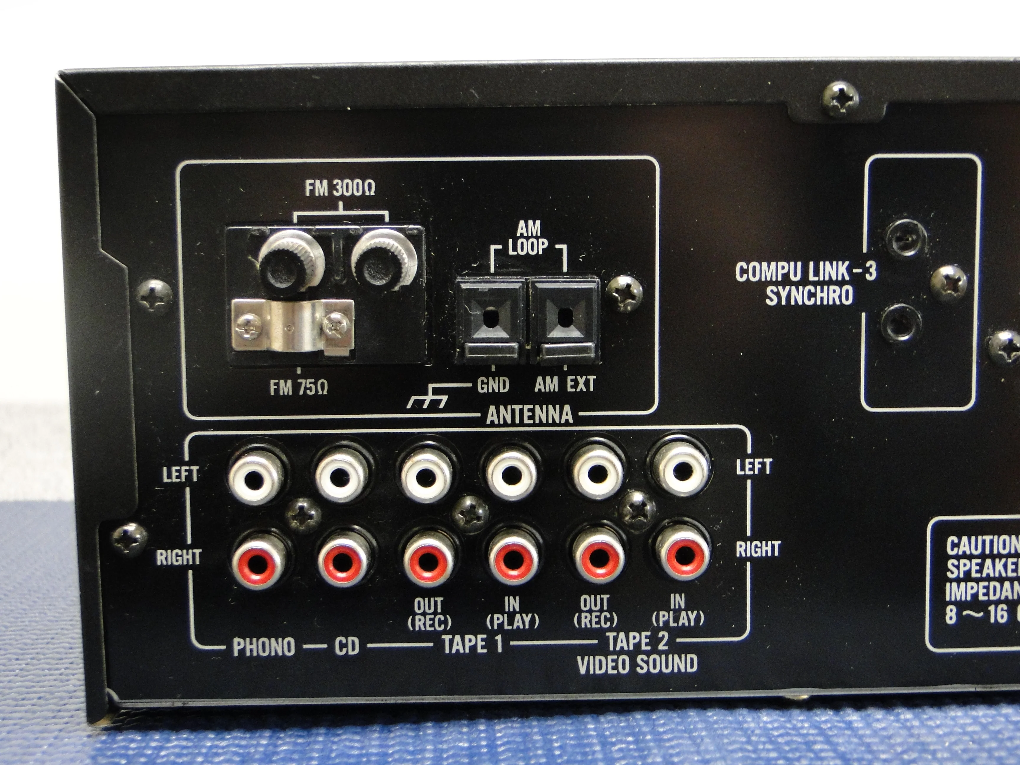 JVC RX-318 Stereo Receiver - Image 7