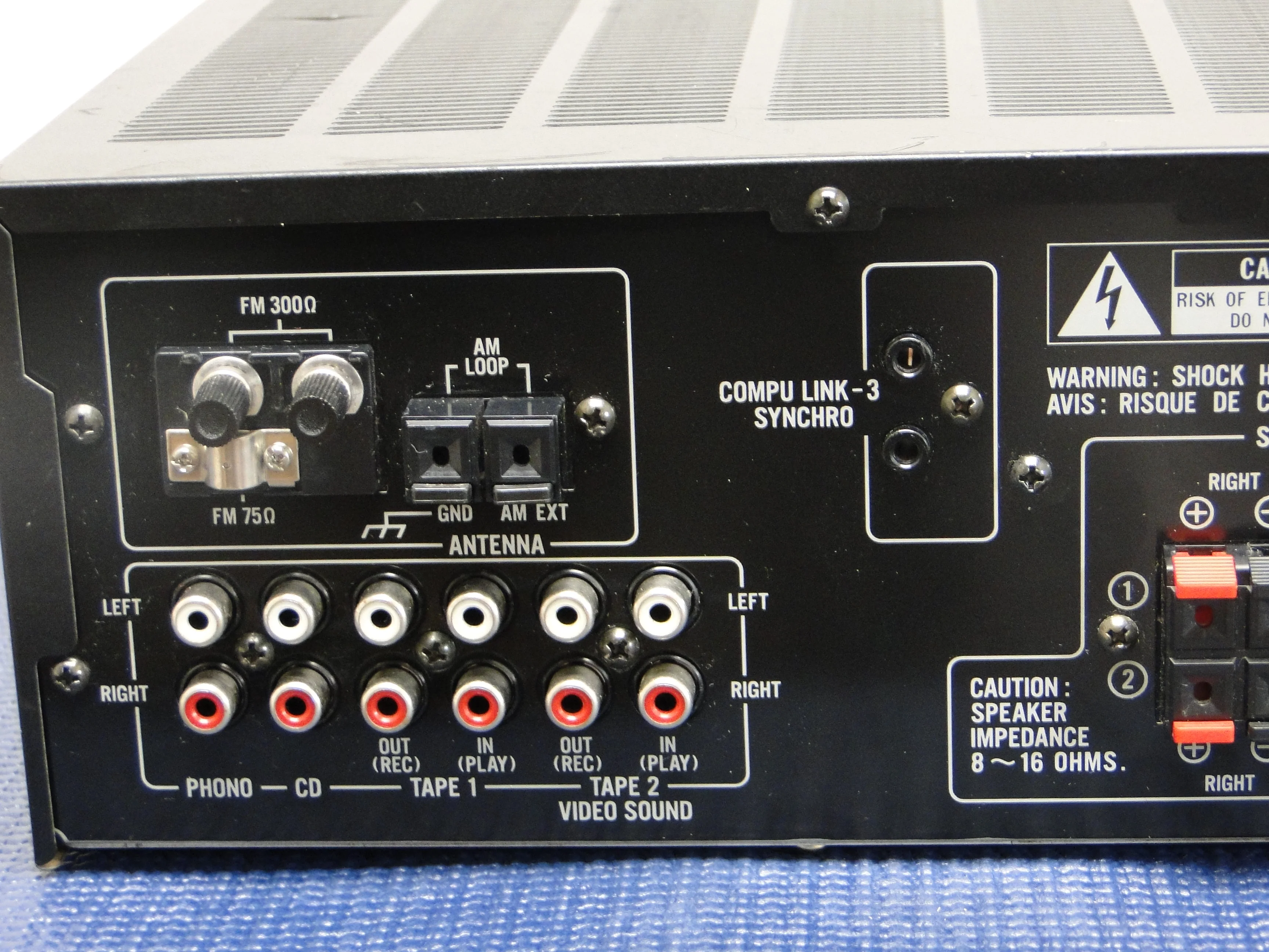 JVC RX-318 Stereo Receiver - Image 9