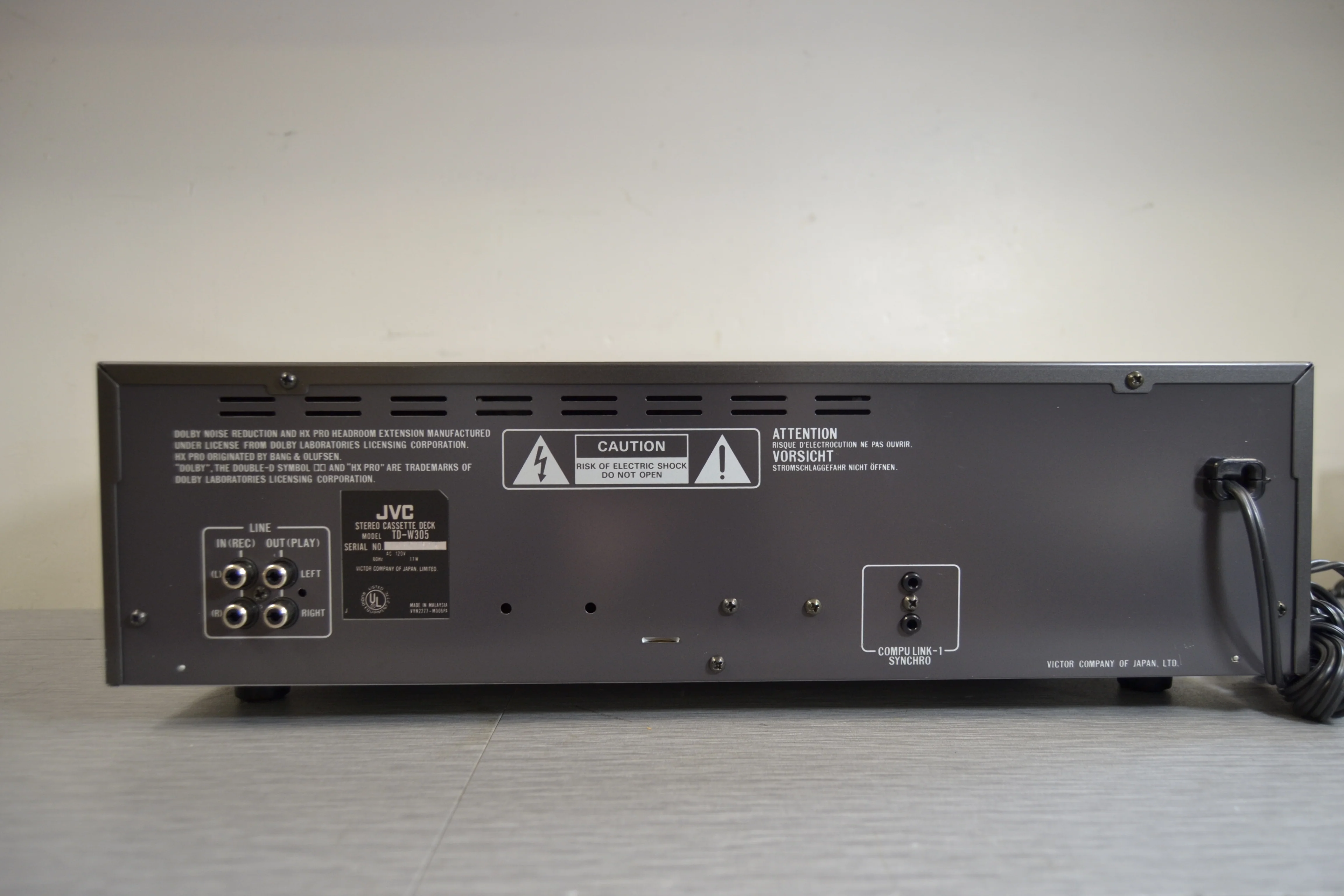 JVC TD-W305 Double Cassette Deck - Image 8