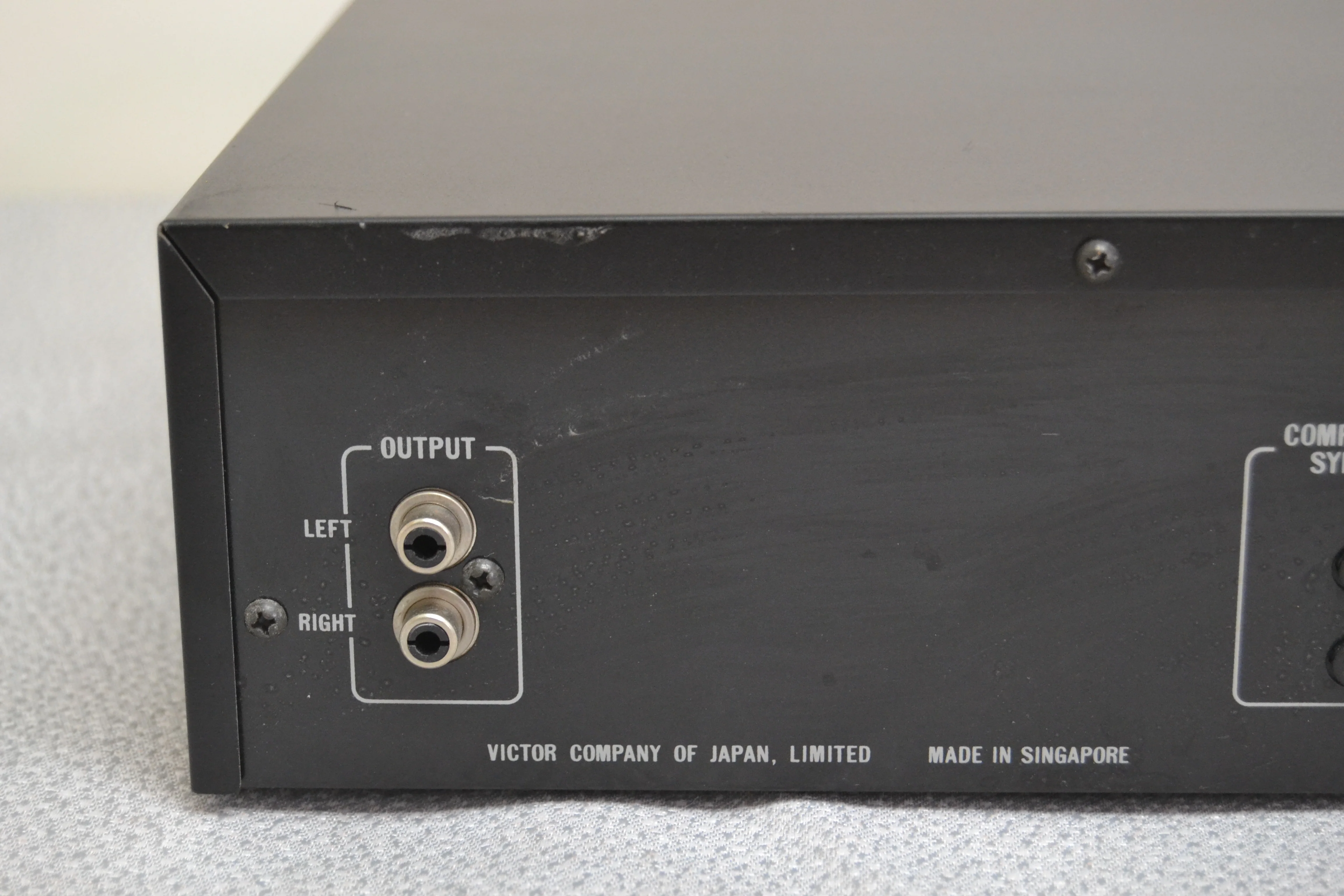 JVC XL-V211 Single CD Player * 1989 - Image 9