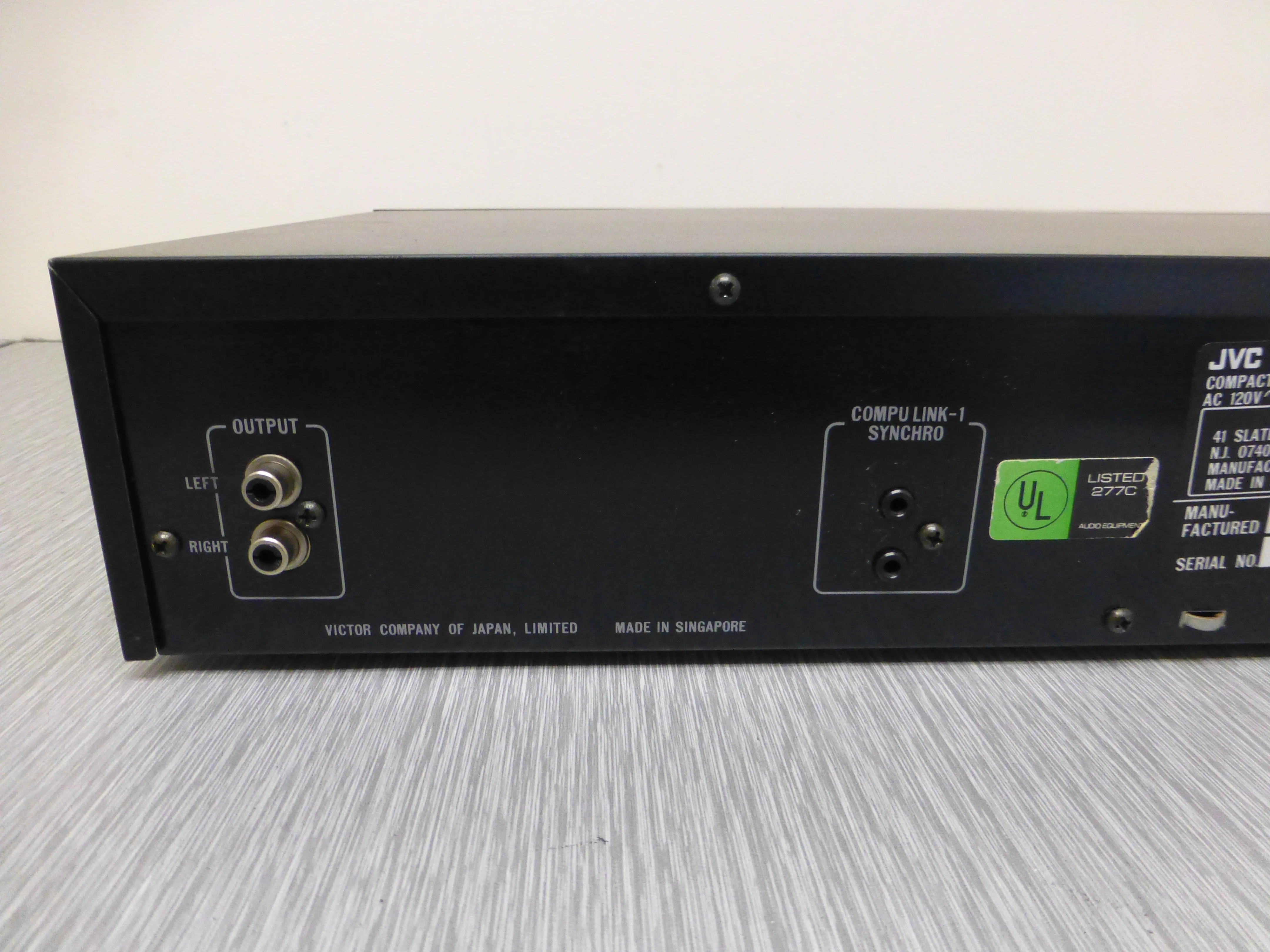 JVC XL-V211 Single CD Player - Image 9
