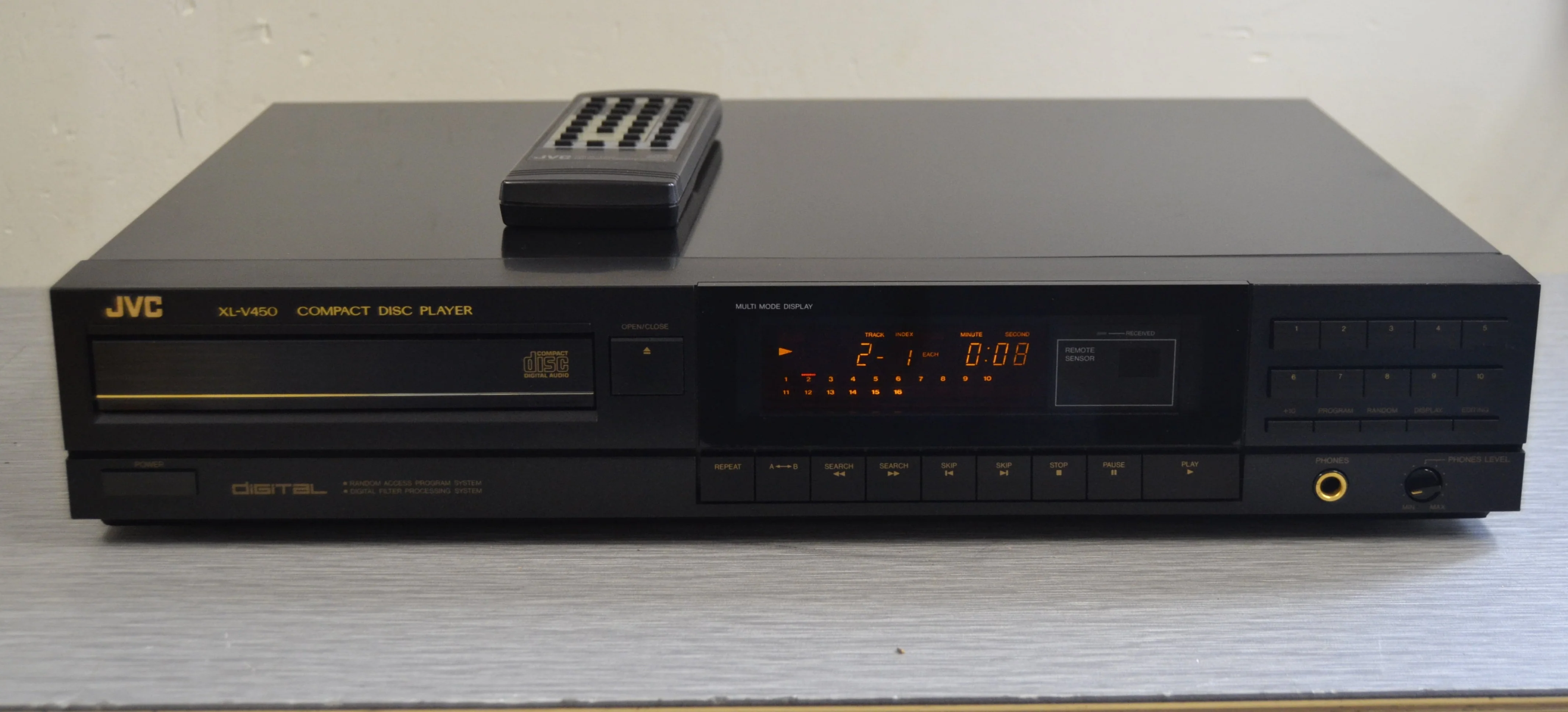 JVC XL-V450 Single Cd Player * Remote Control