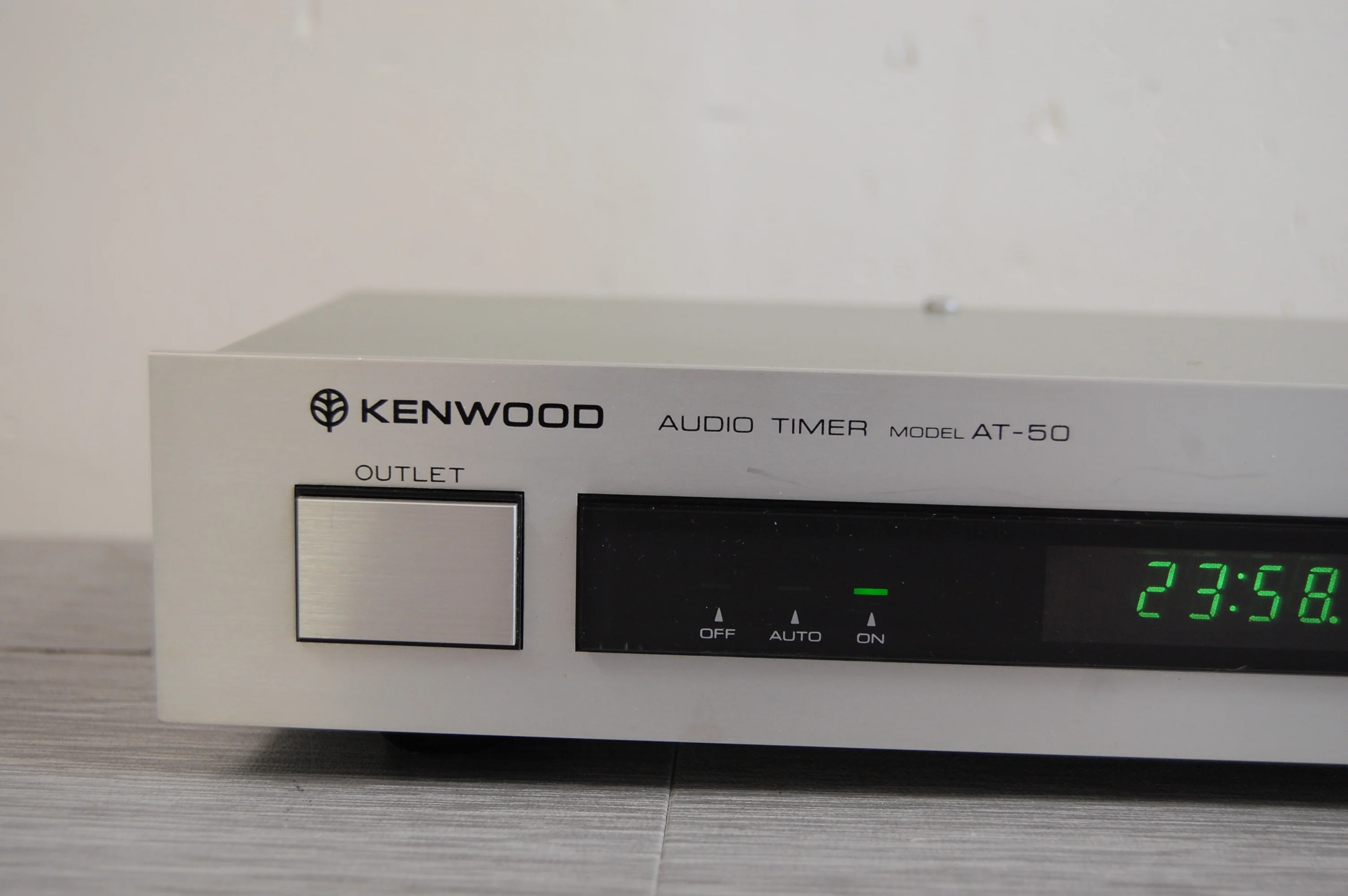 Kenwood AT-50 Audio Timer * SN132 * 1983 - Image 2