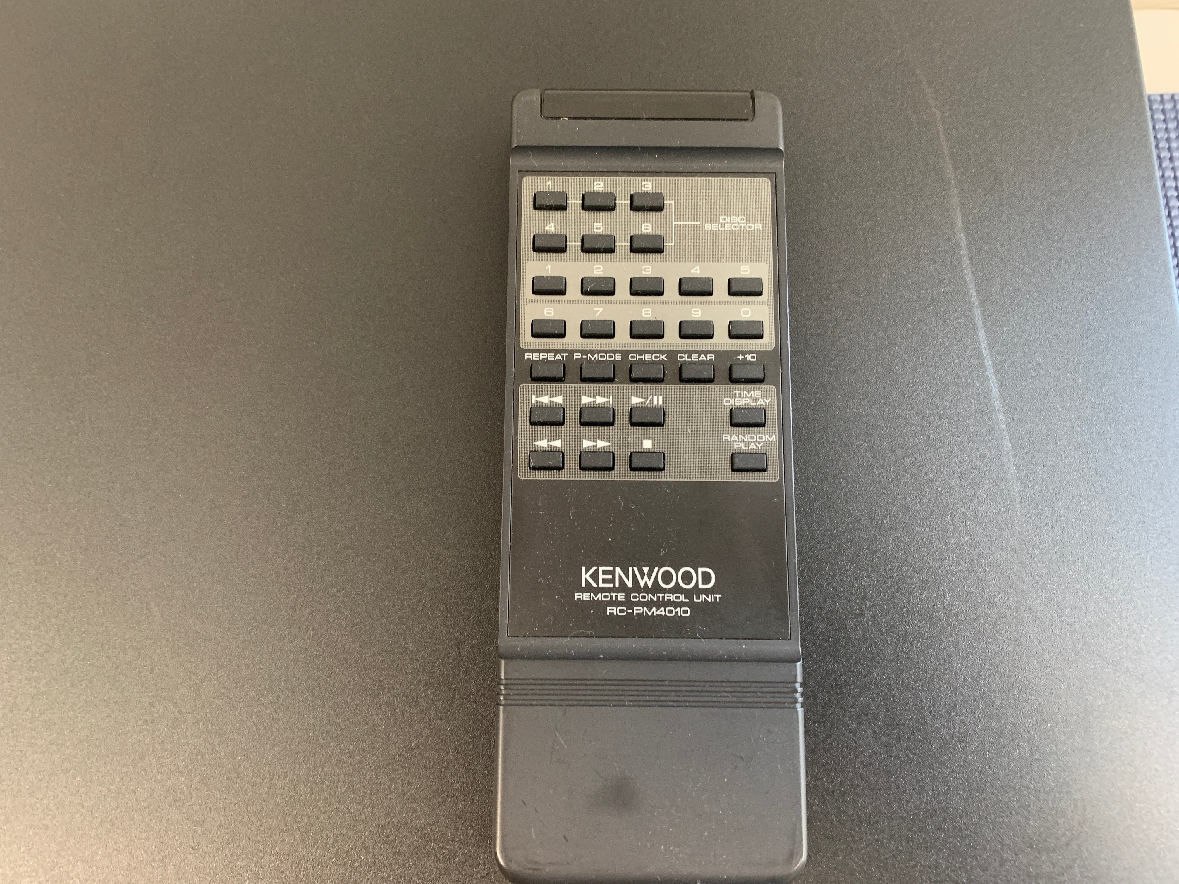 Kenwood DP-M4010 CD Changer * 6 Disc Magazine * Remote Control - Image 6