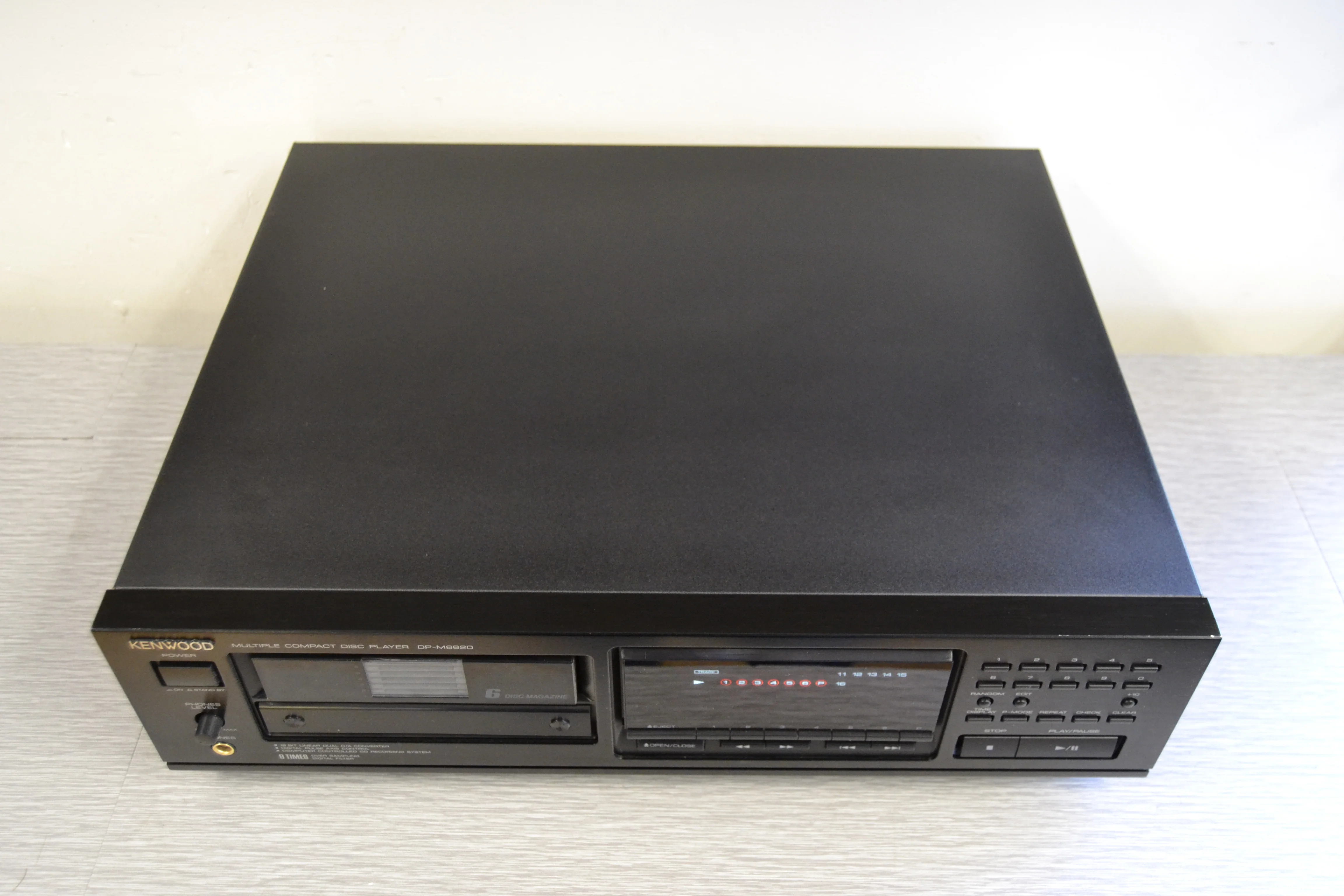 Kenwood DP-M6620 CD Player Single and 6 Disc Cartridge - Image 5