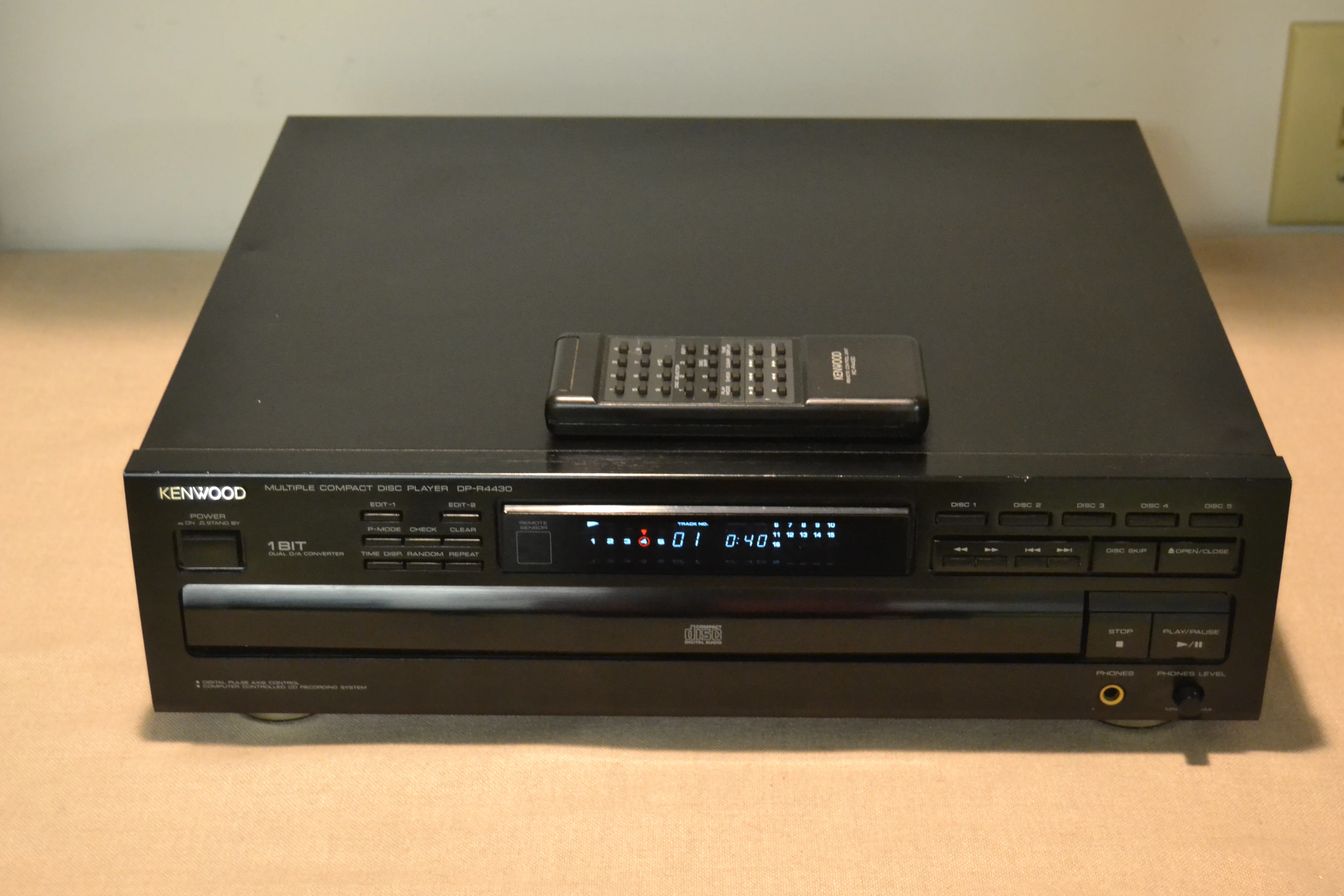 Kenwood DP-R4430 5-Disc Carousel CD Changer (1991) * Remote - Image 5