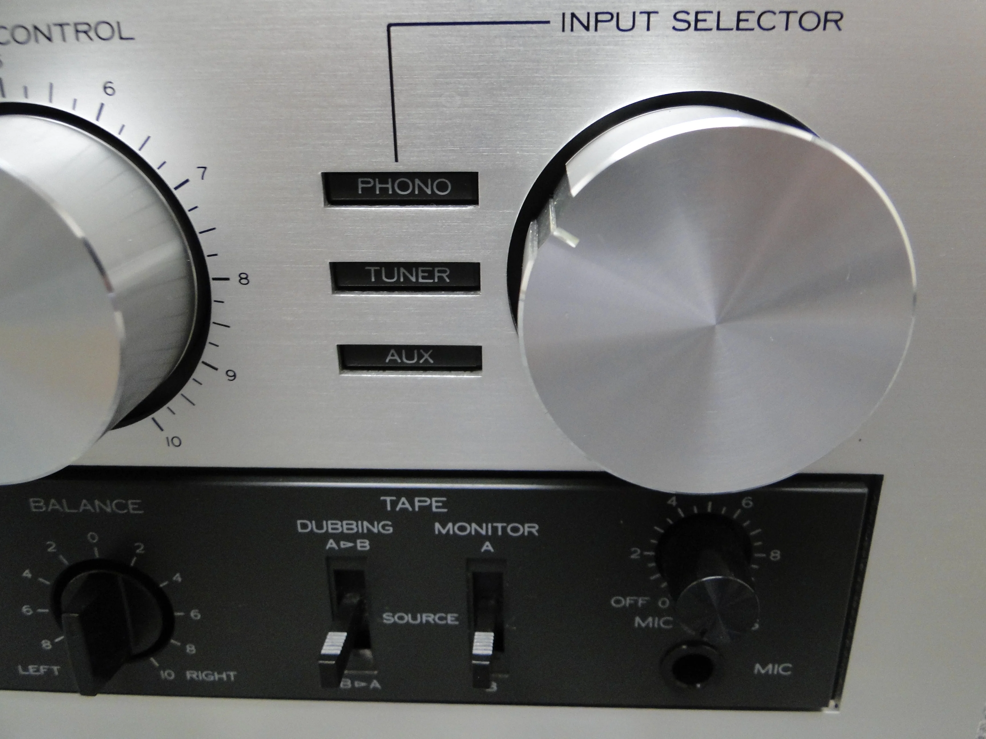 Kenwood KA-405 Integrated Amp & KT-413 Tuner - Image 8