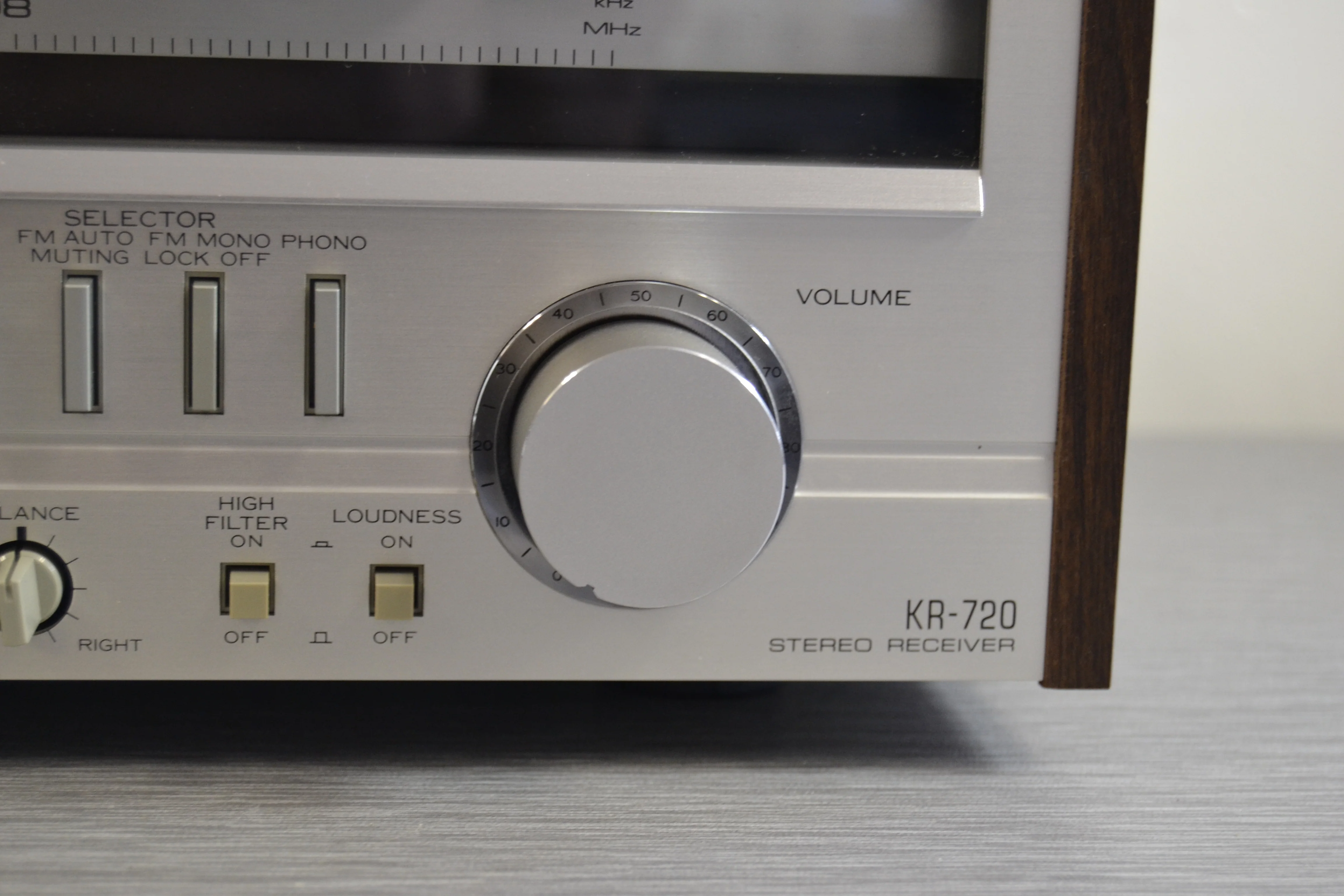 Kenwood KR-720 Stereo Receiver * 40W RMS * 1980 - Image 6