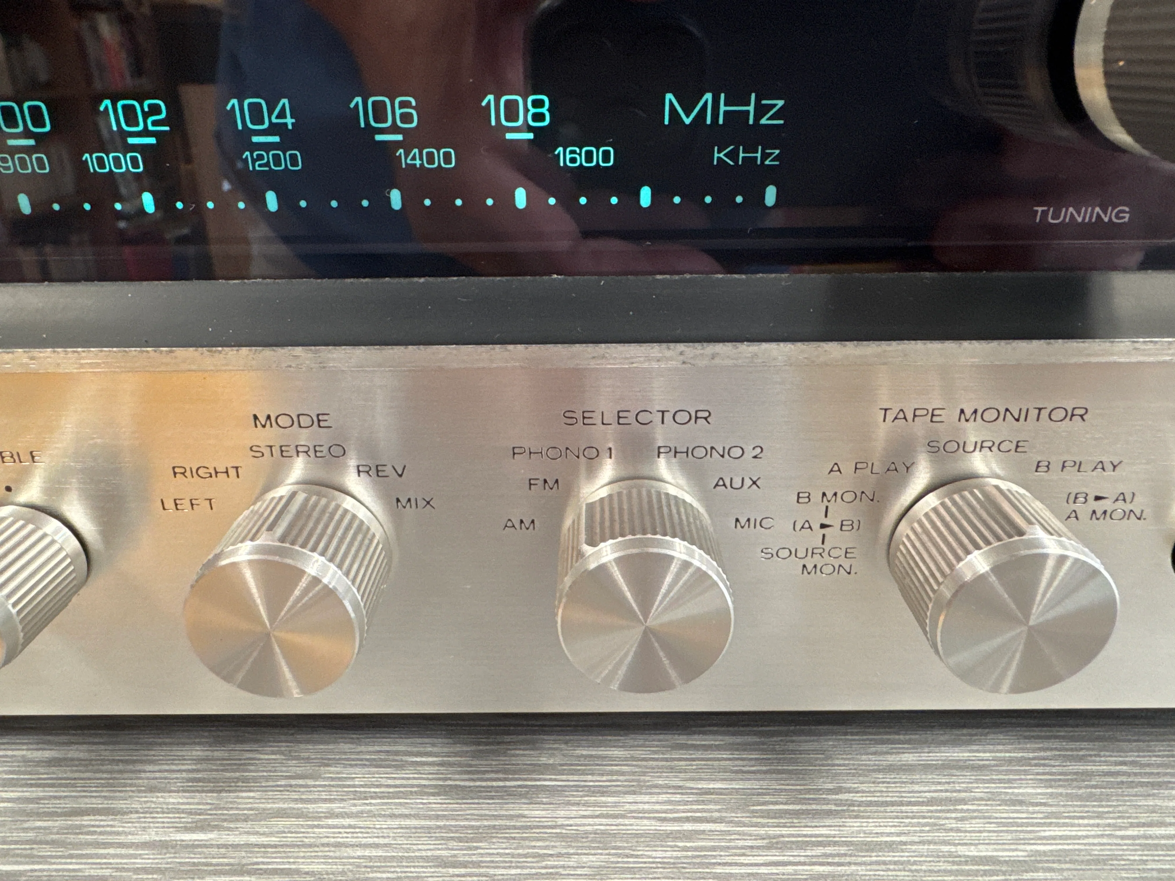 Kenwood KR6020 ( AKA KR6400 ) Stereo Receiver * 45W RMS - Image 8