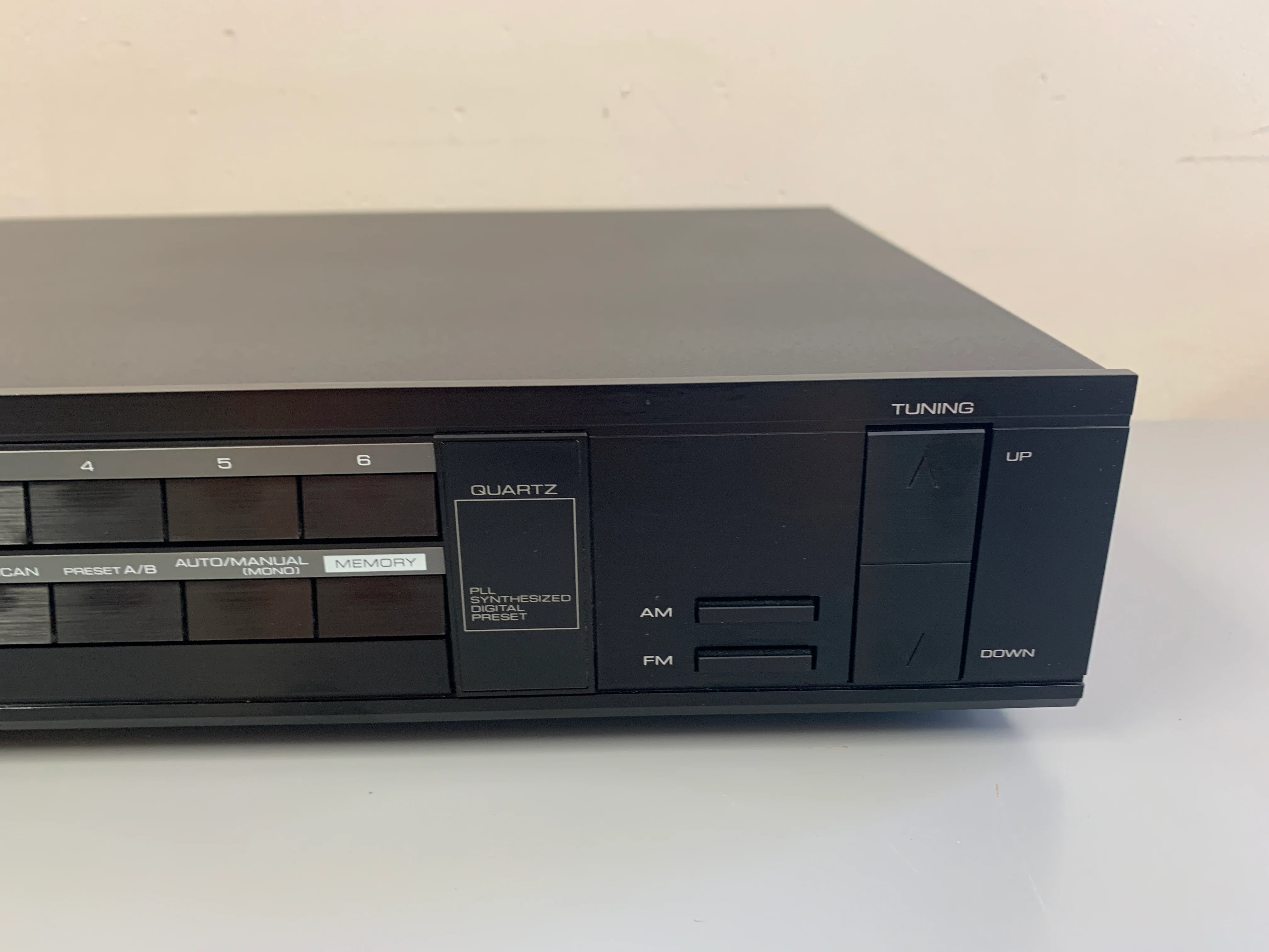 Kenwood KT-56 Tuner - Image 5