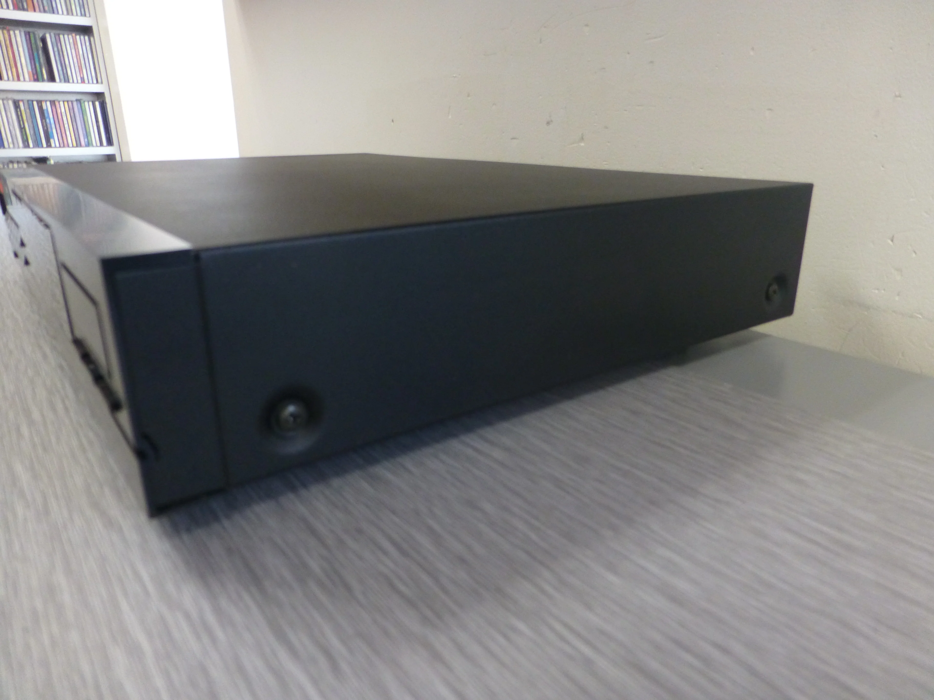 Kenwood KT-880D Stereo Tuner - Image 8