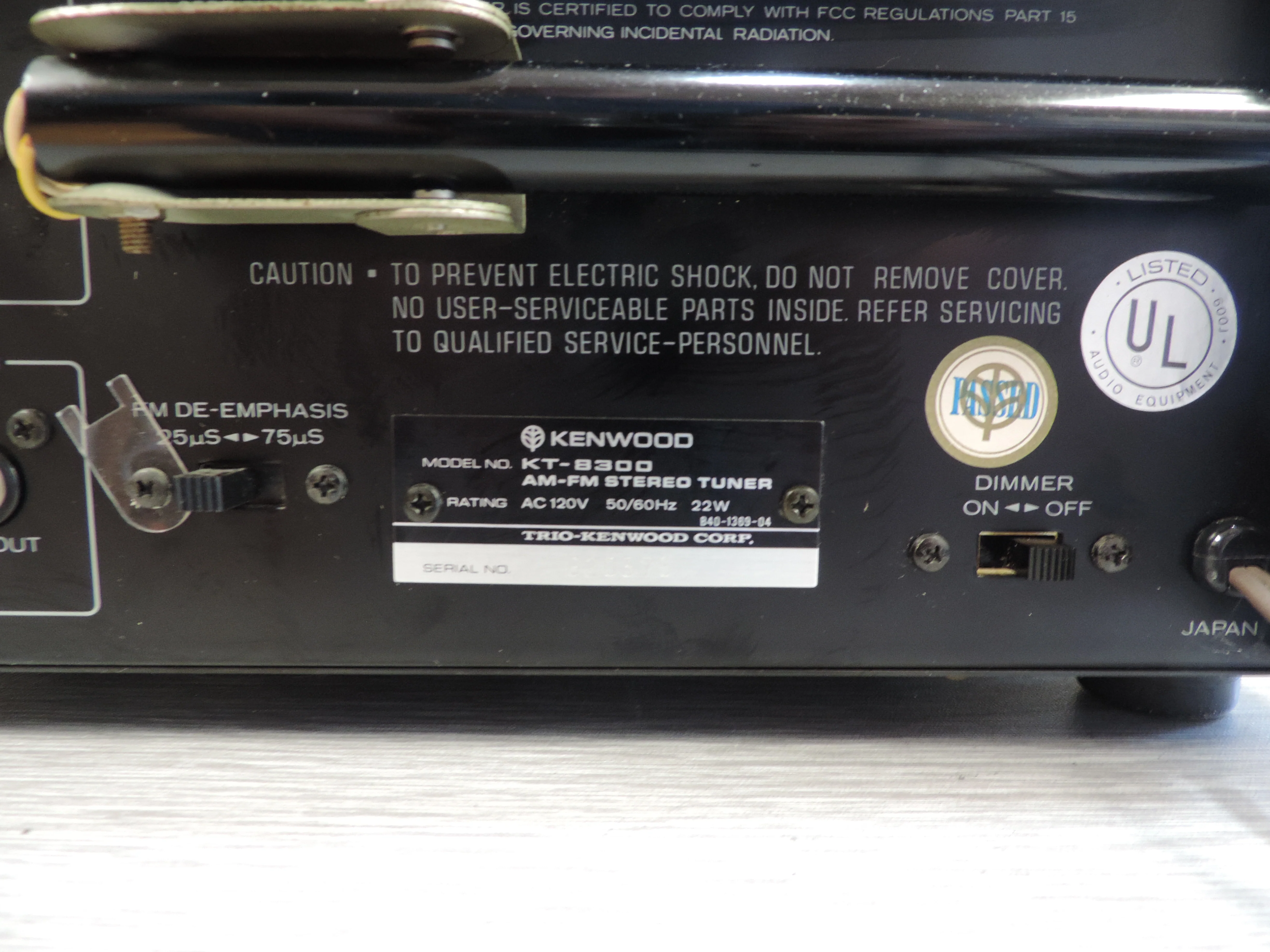 Kenwood KT-8300 Stereo Tuner with rack handles - Image 13