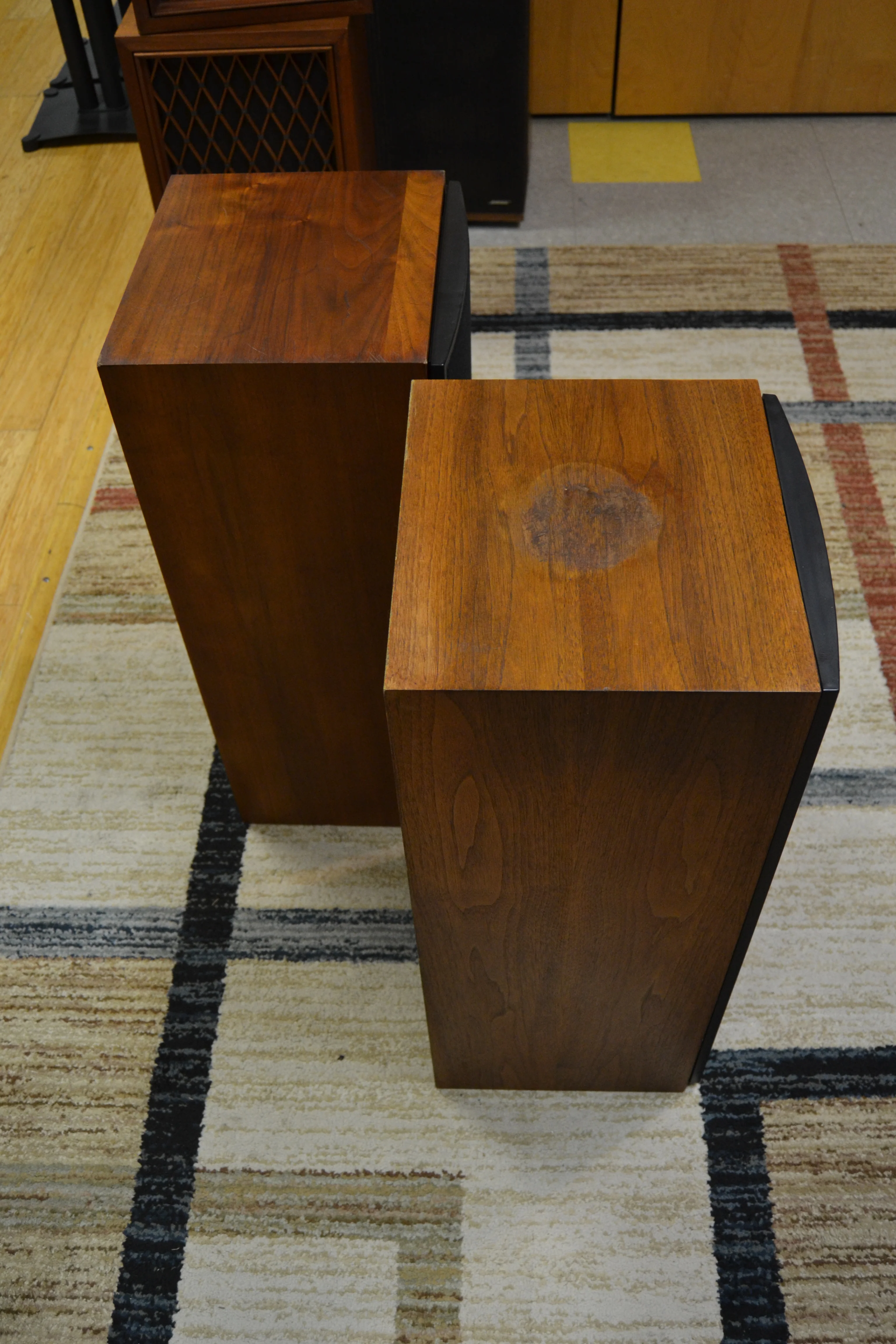 Klipsch KG4.2 Floor Standing Speakers - Image 8