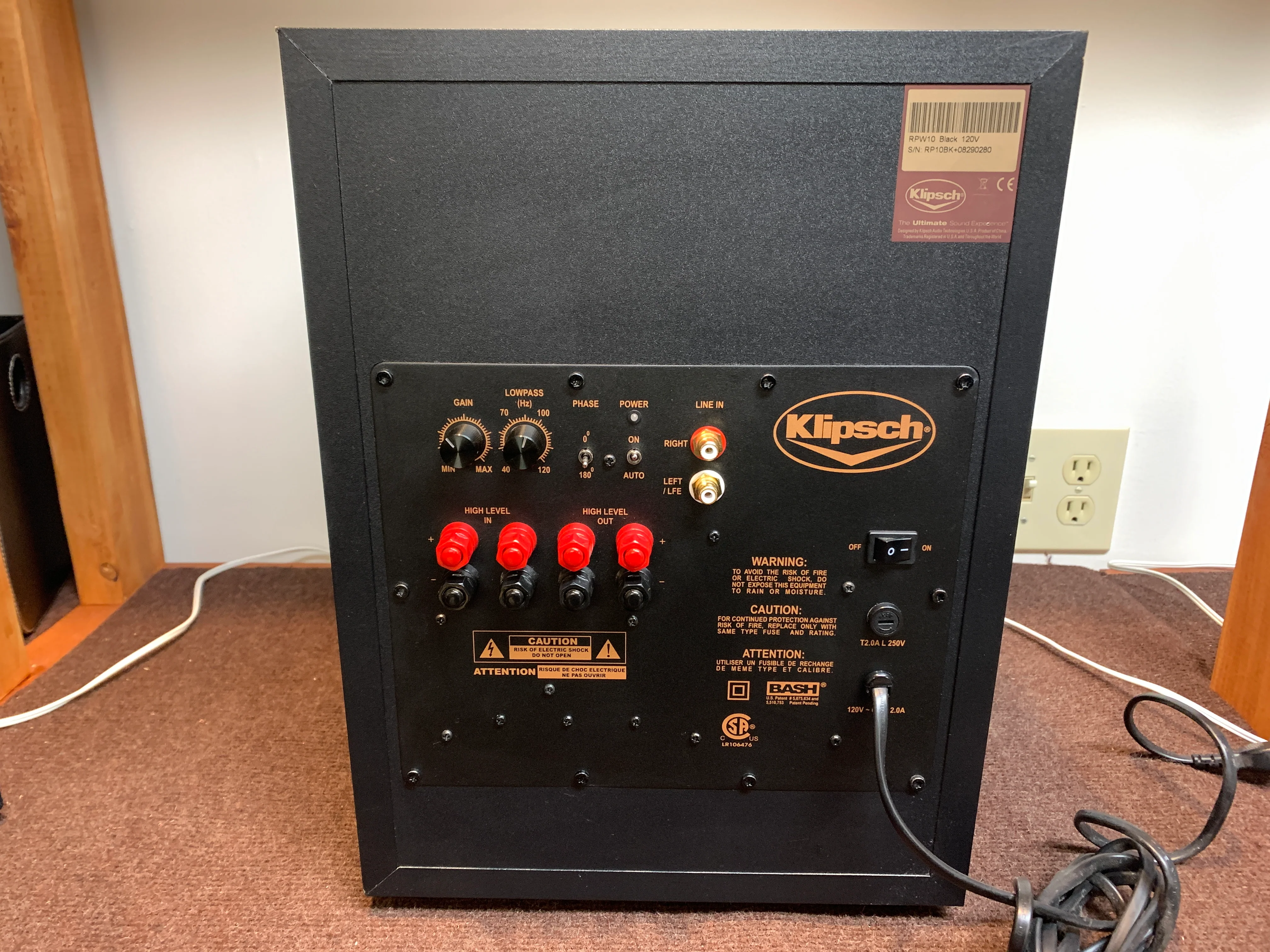 Klipsch RPW10 Powered Subwoofer - Image 6