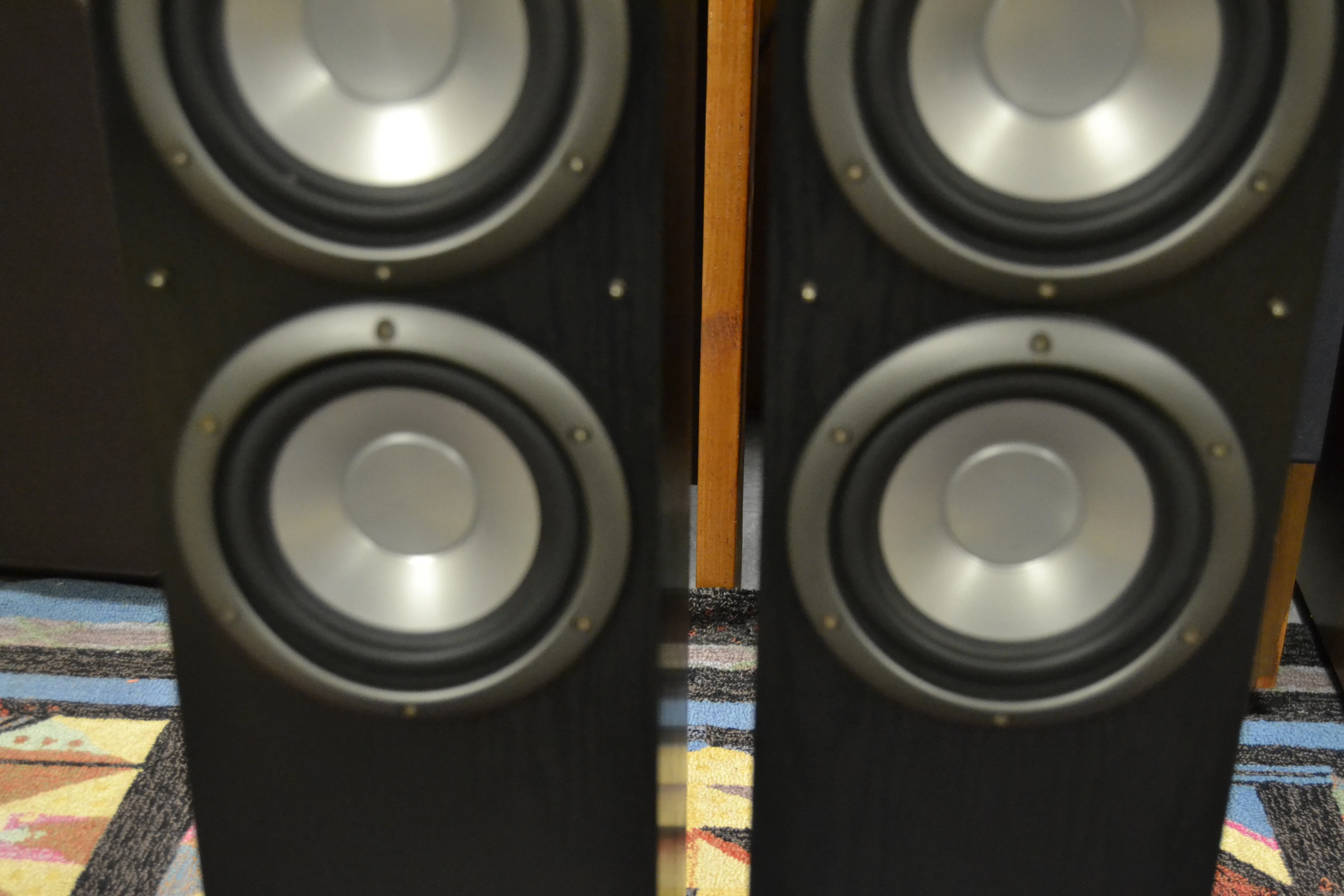 Klipsch Synergy F2 Floorstander Black - Naked Grills - Image 5