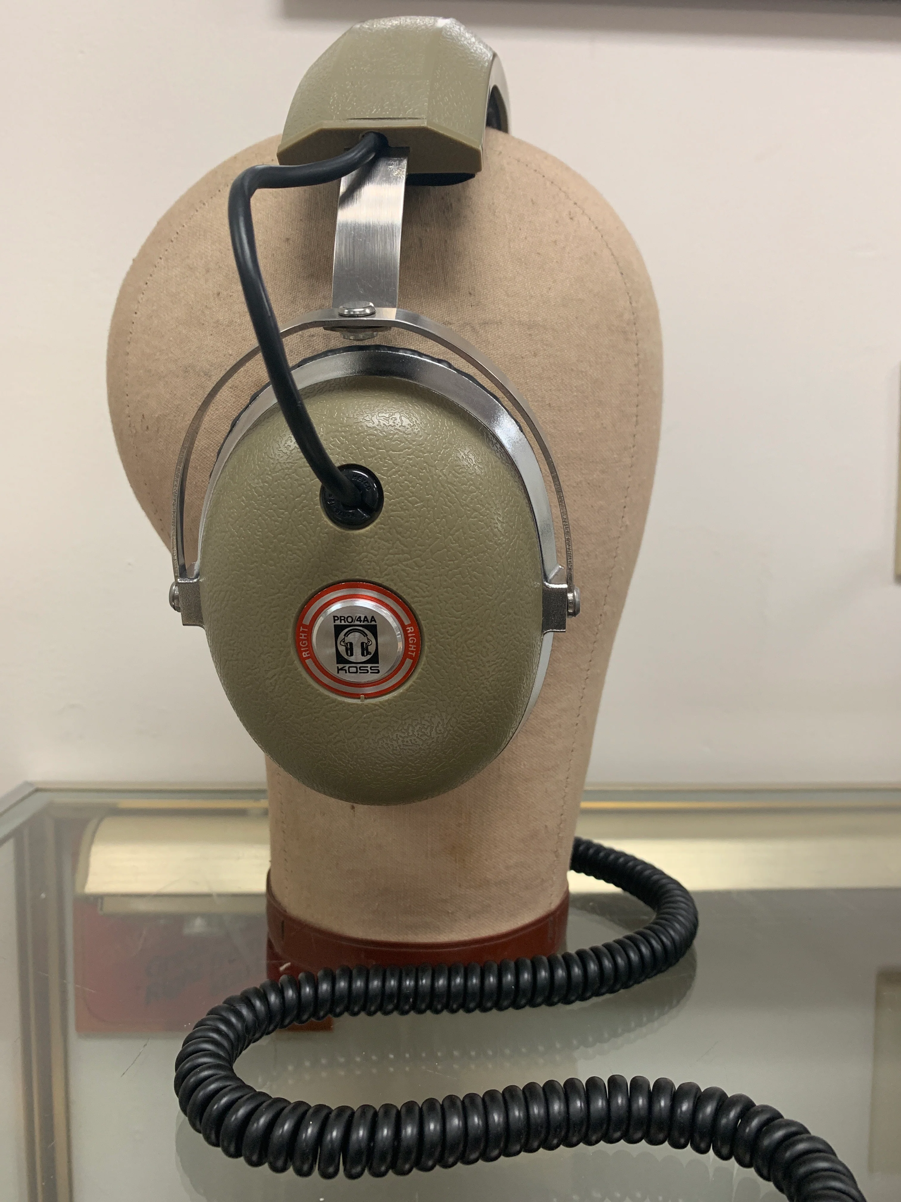 Koss Pro 4AA Stereophones w/ Box - Image 7