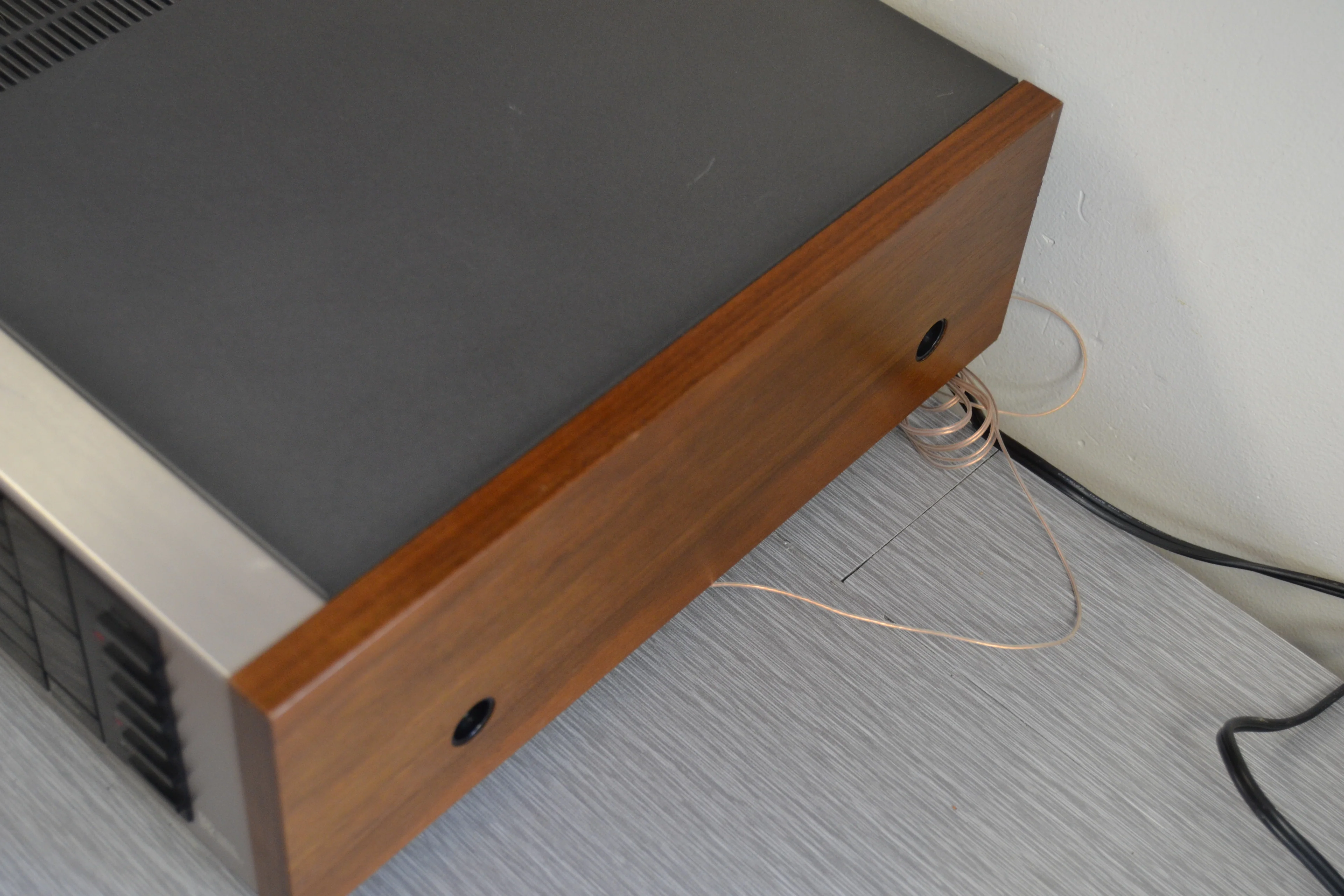 Kyocera R461 Stereo Receiver - Image 5