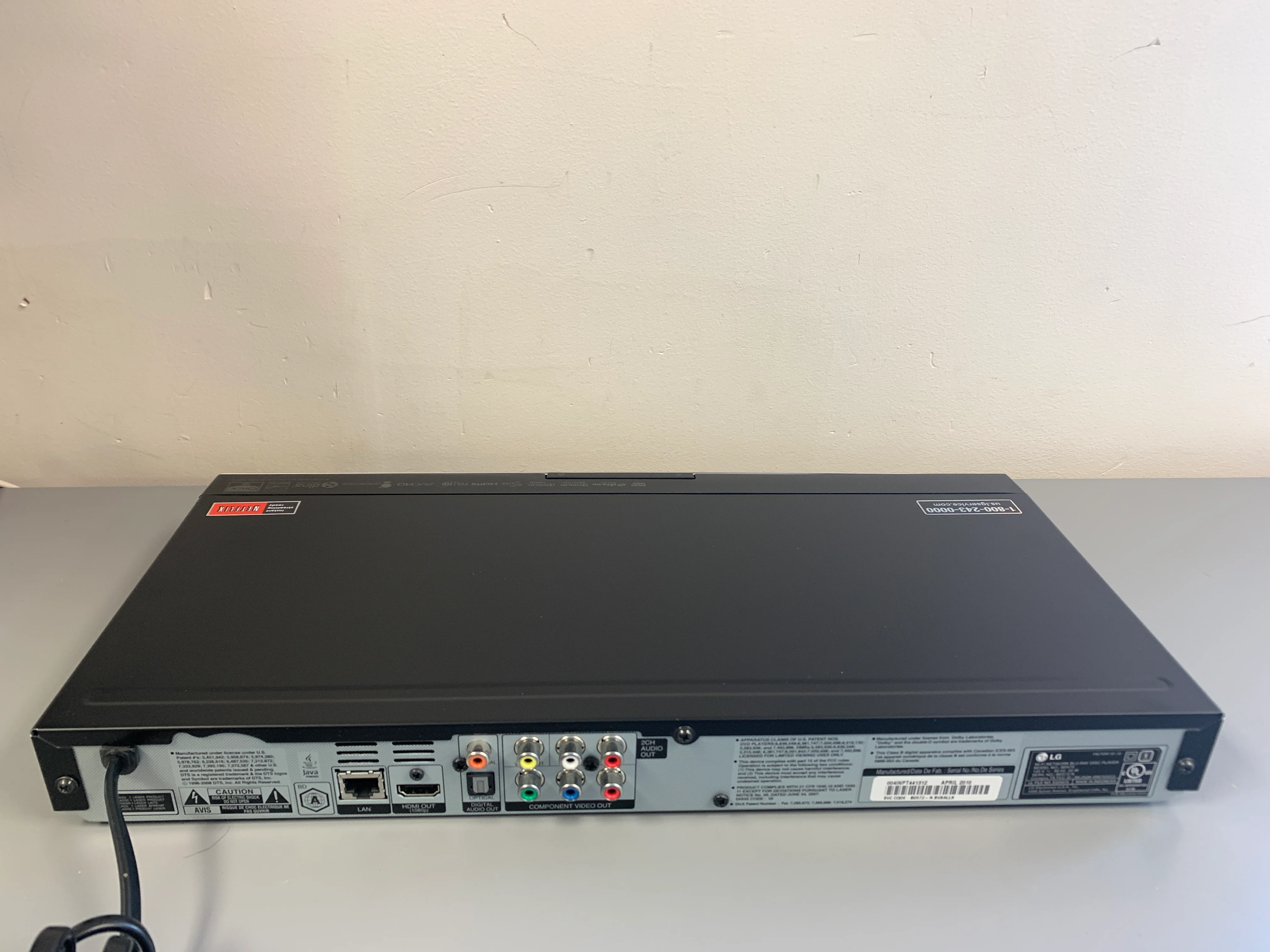 LG BD570 BluRay Player - Image 9