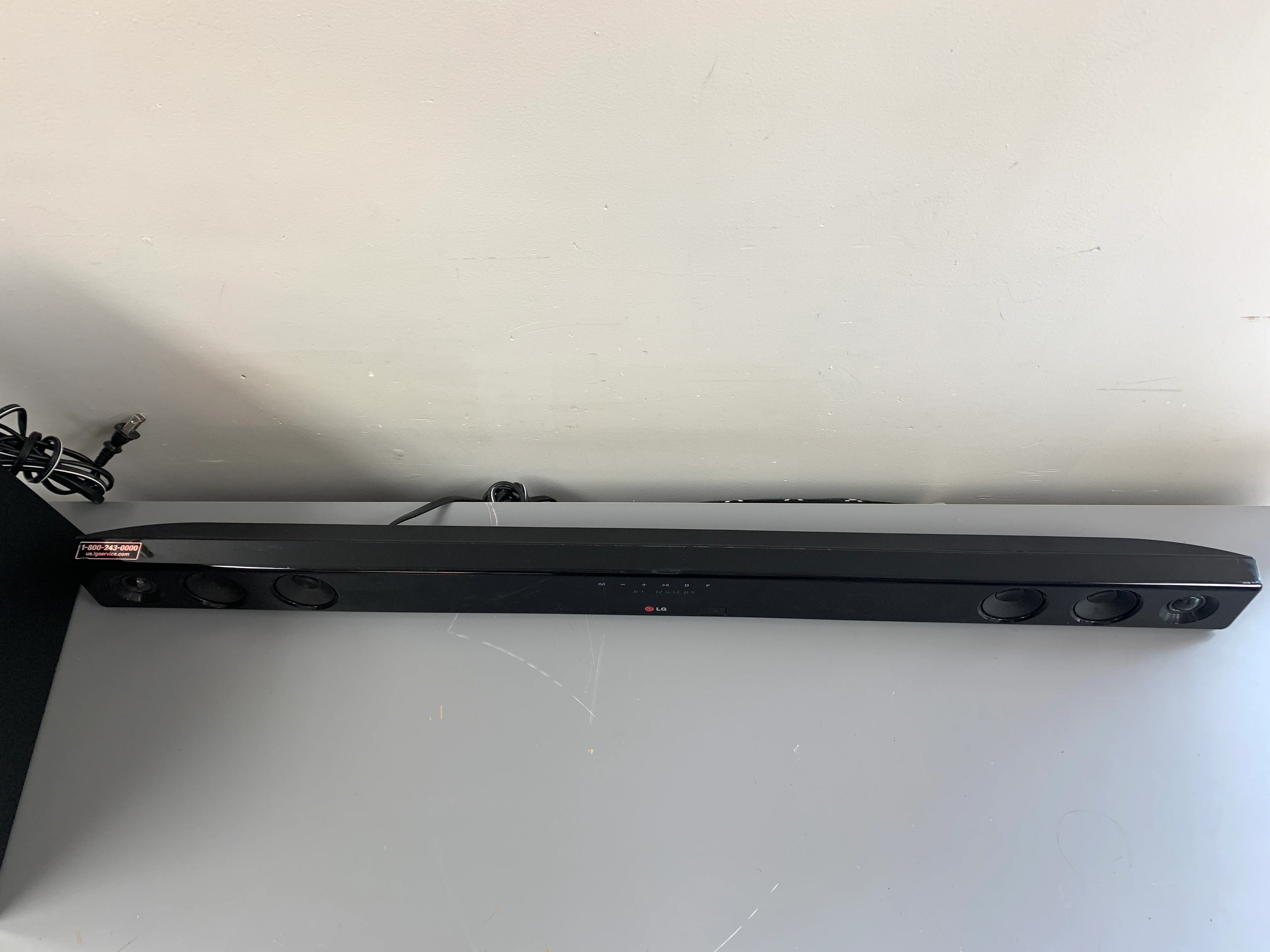 LG NB3530A Sound Bar * Wireless Subwoofer - Image 4