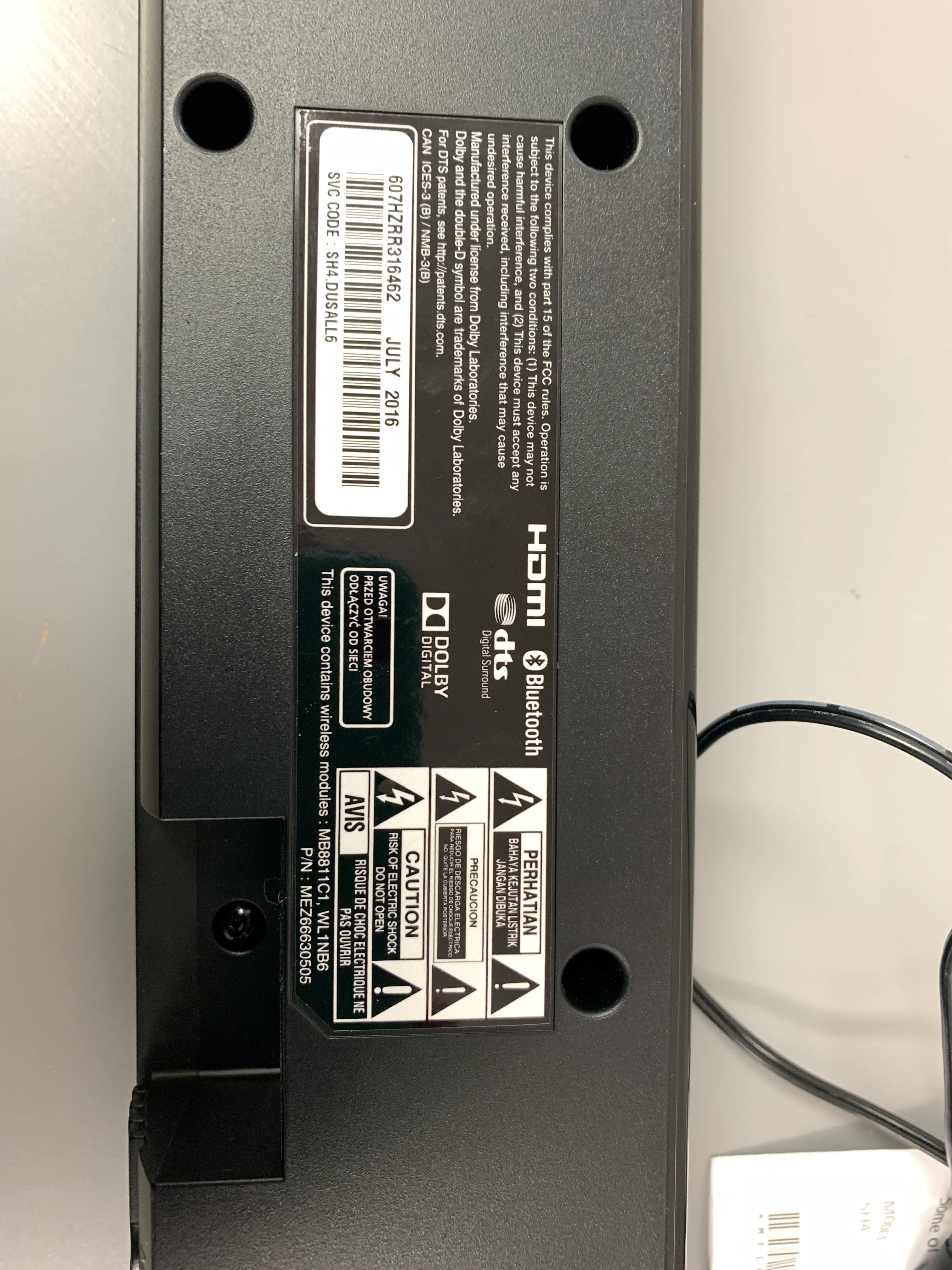 LG SHC4 Sound Bar * Wireless Subwoofer * Remote * Manual - Image 7