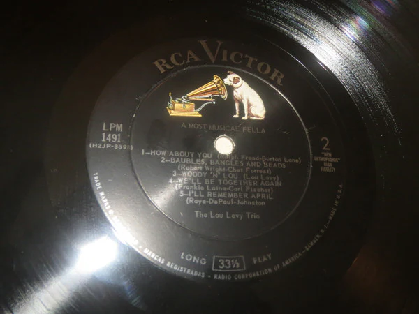 Lou Levy Trio - A Most Musical Fella (LP) (Very Good (VG)) - Image 5