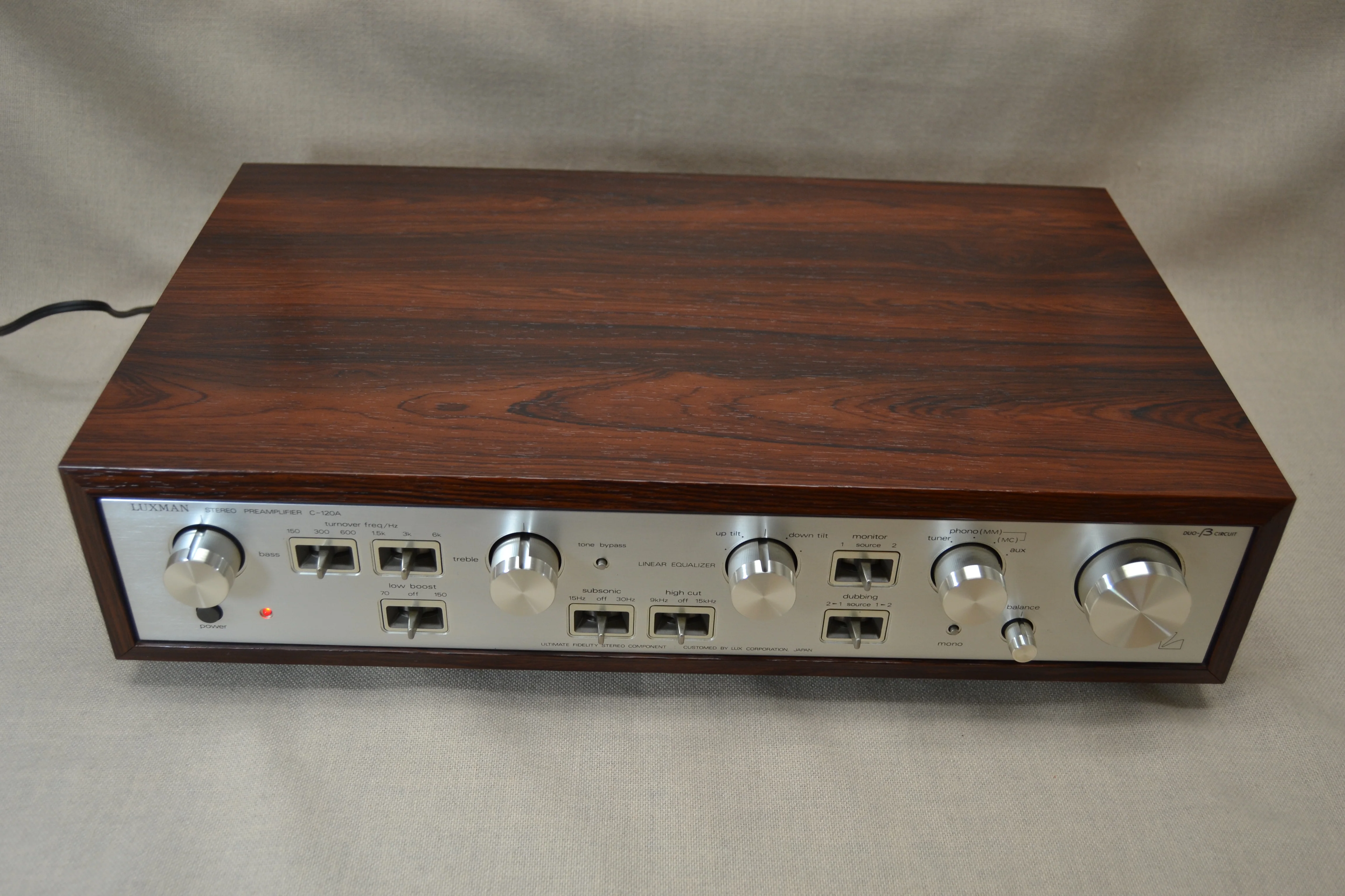 Luxman C-120A Stereo Duo-Beta Preamplifier (1980-83) - Image 5