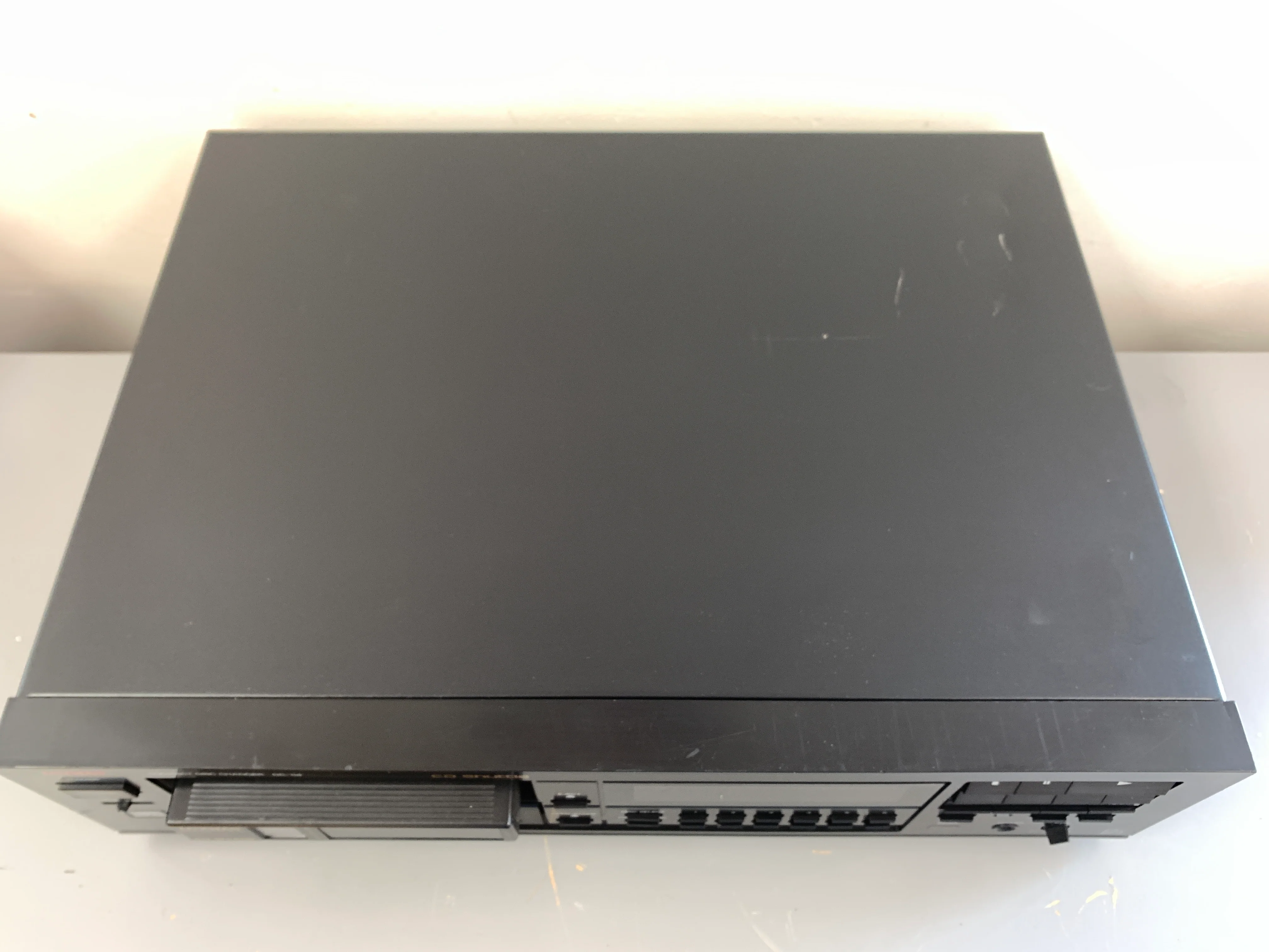 Luxman DC-114 CD Player * 6 Disc Magazine * Single Slot Player - Image 6