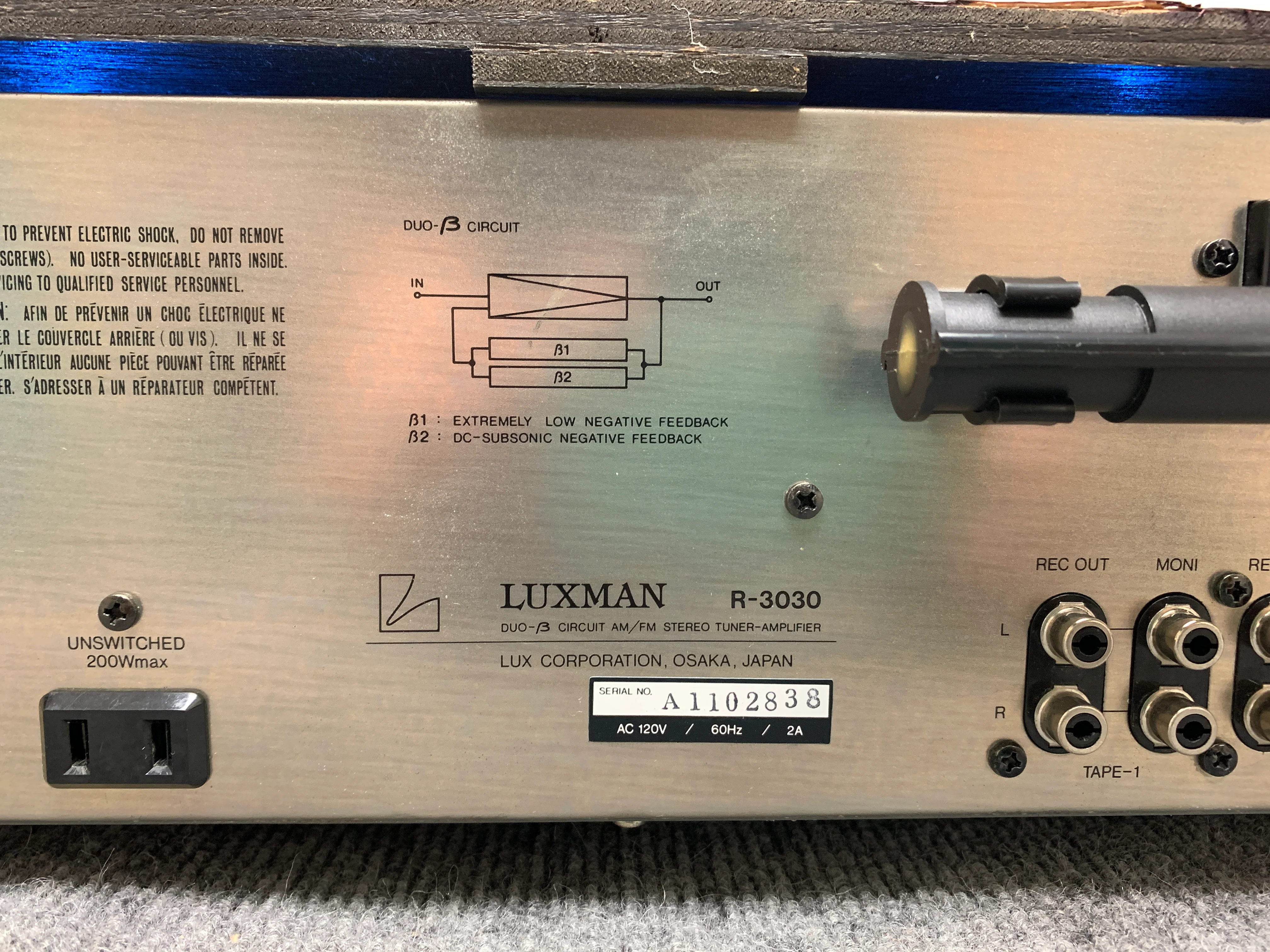 Luxman R-3030 Stereo receiver - Image 11