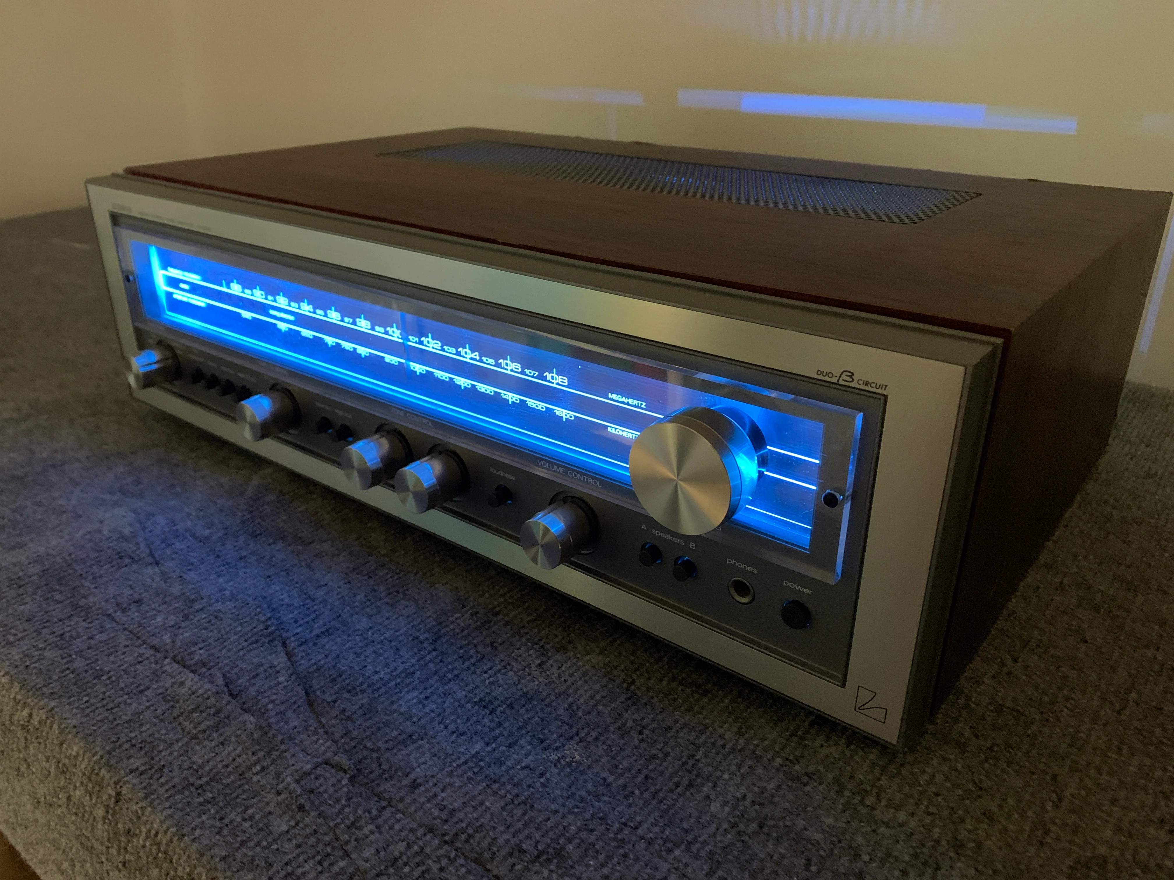Luxman R-3030 Stereo receiver - Image 7