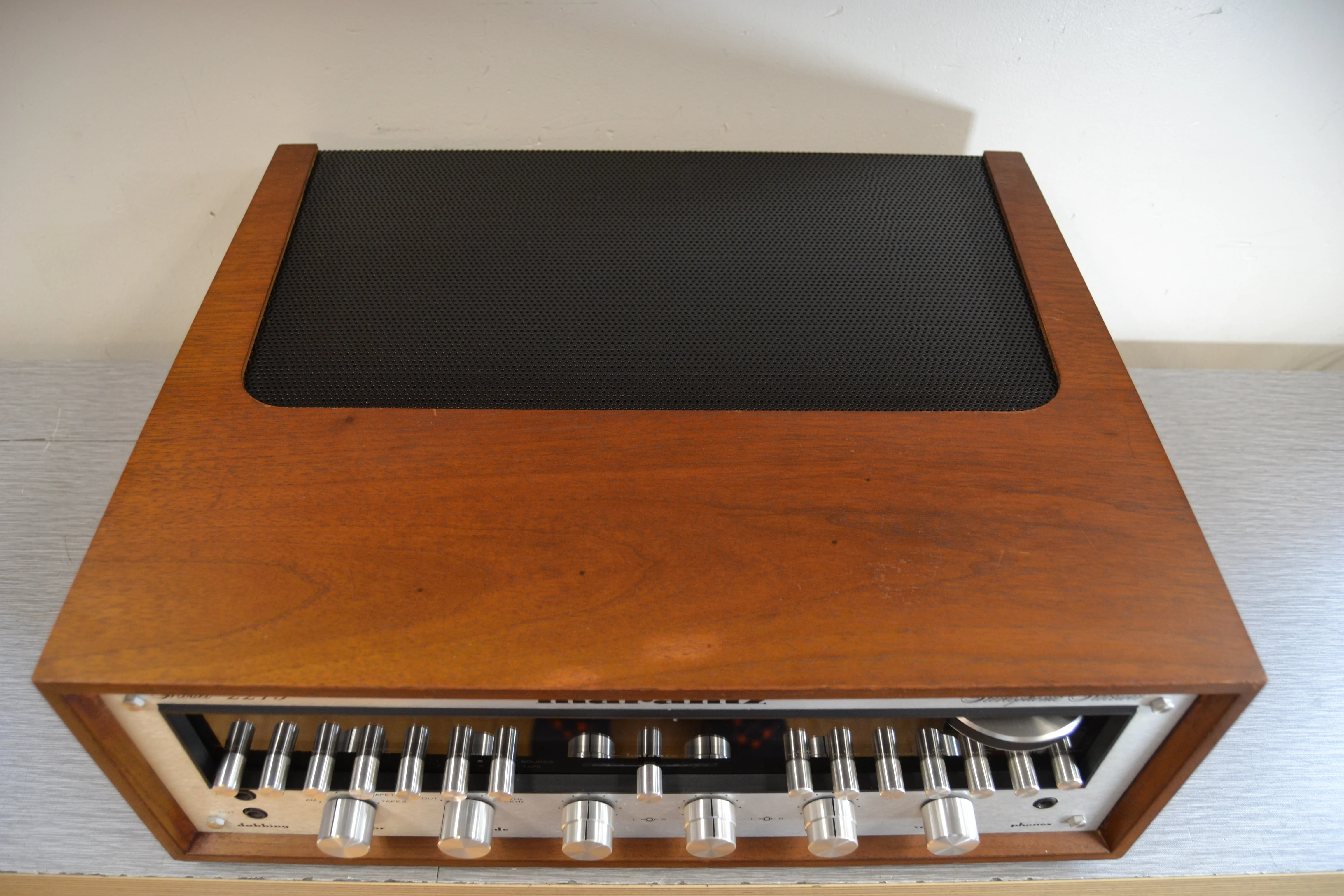 Marantz 2275 Stereo Receiver * Original Wood Case * 75W RMS * 1976 - Image 10