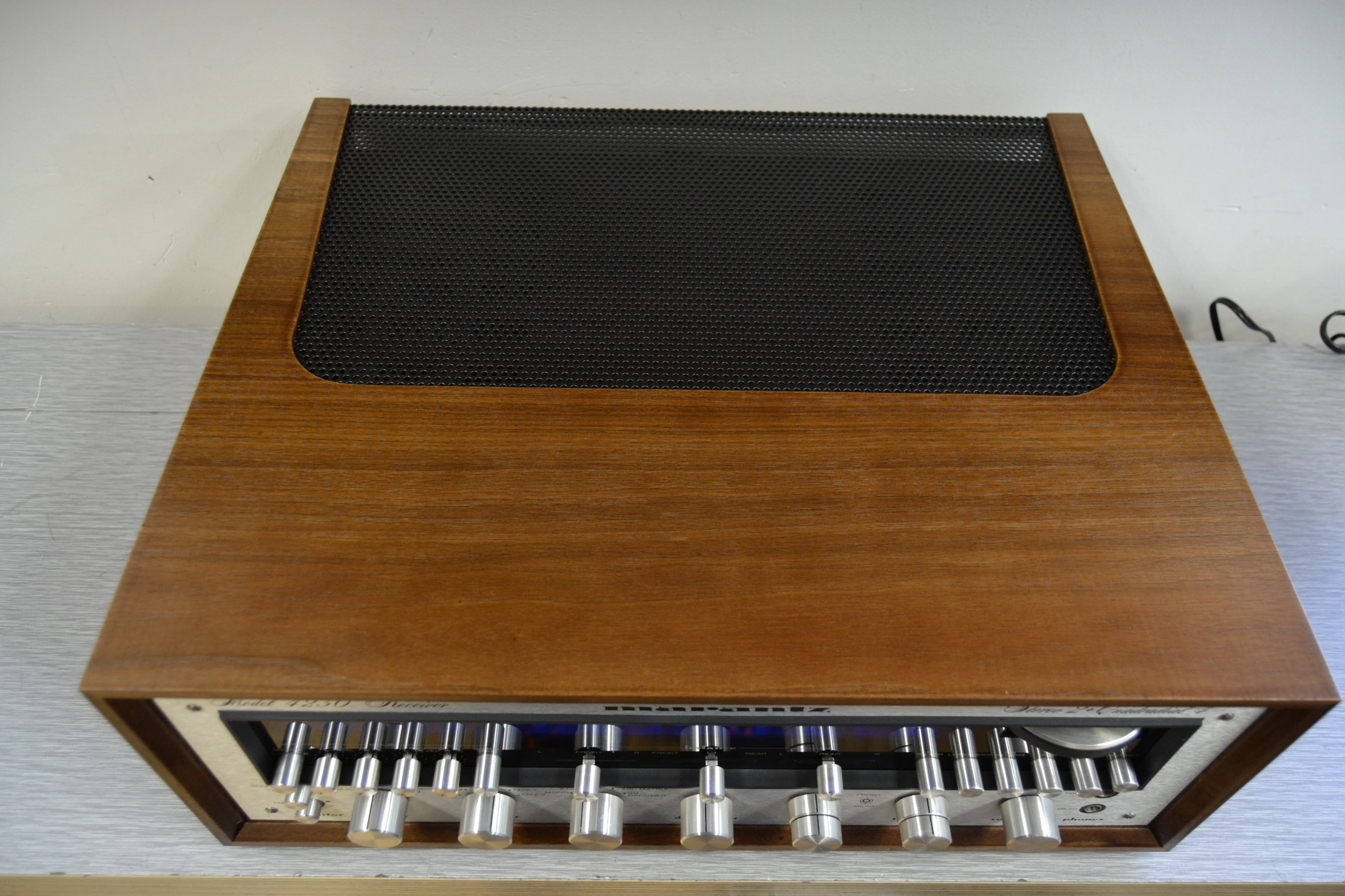 Marantz 4230 Stereo Receiver * FULLY Rebuilt * OEM Wood Case * Spectacular ! - Image 19