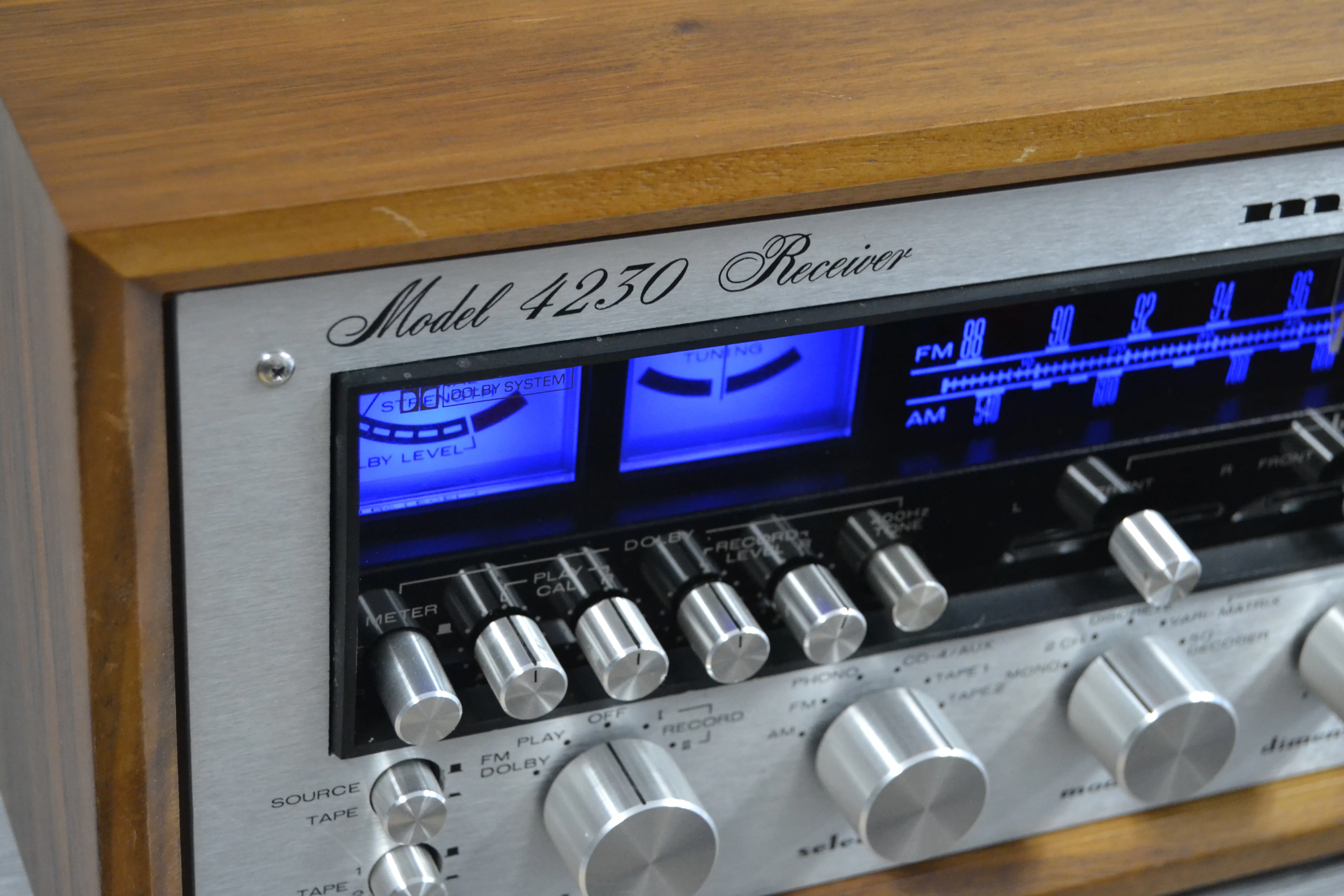 Marantz 4230 Stereo Receiver with Original Wood Case - Image 9
