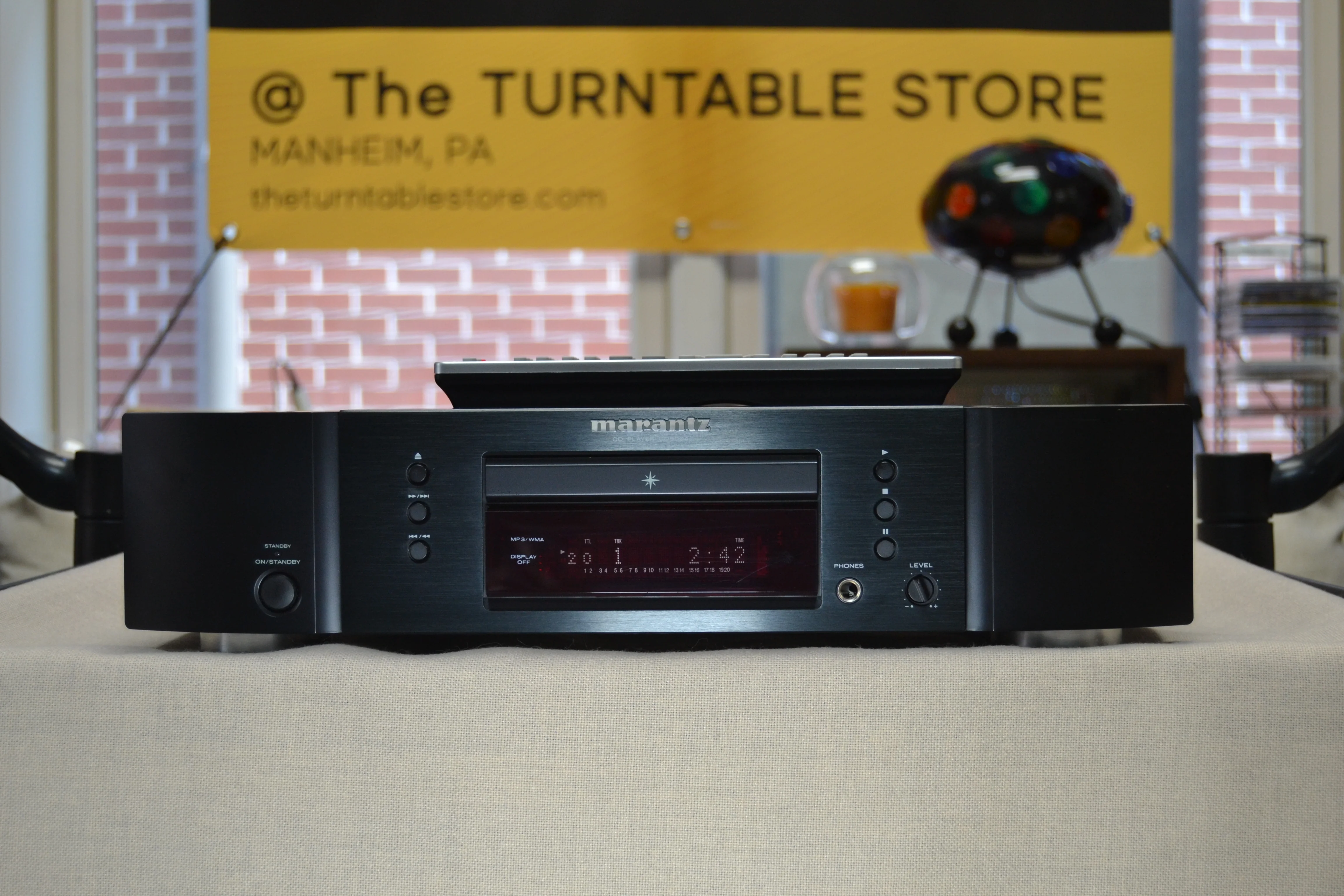 Marantz CD5004 Single Cd Player * Remote Control - Image 4
