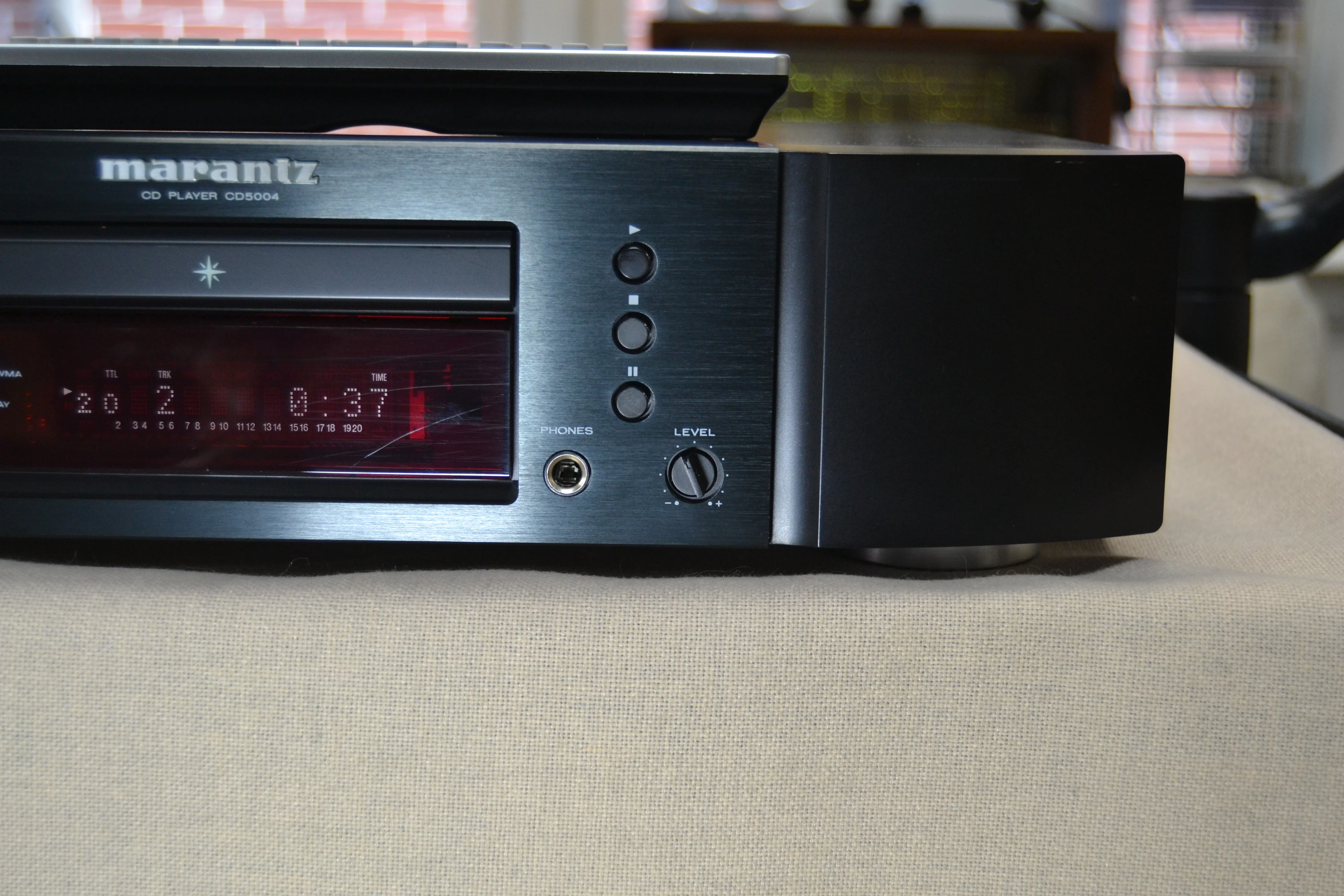 Marantz CD5004 Single Cd Player * Remote Control - Image 7