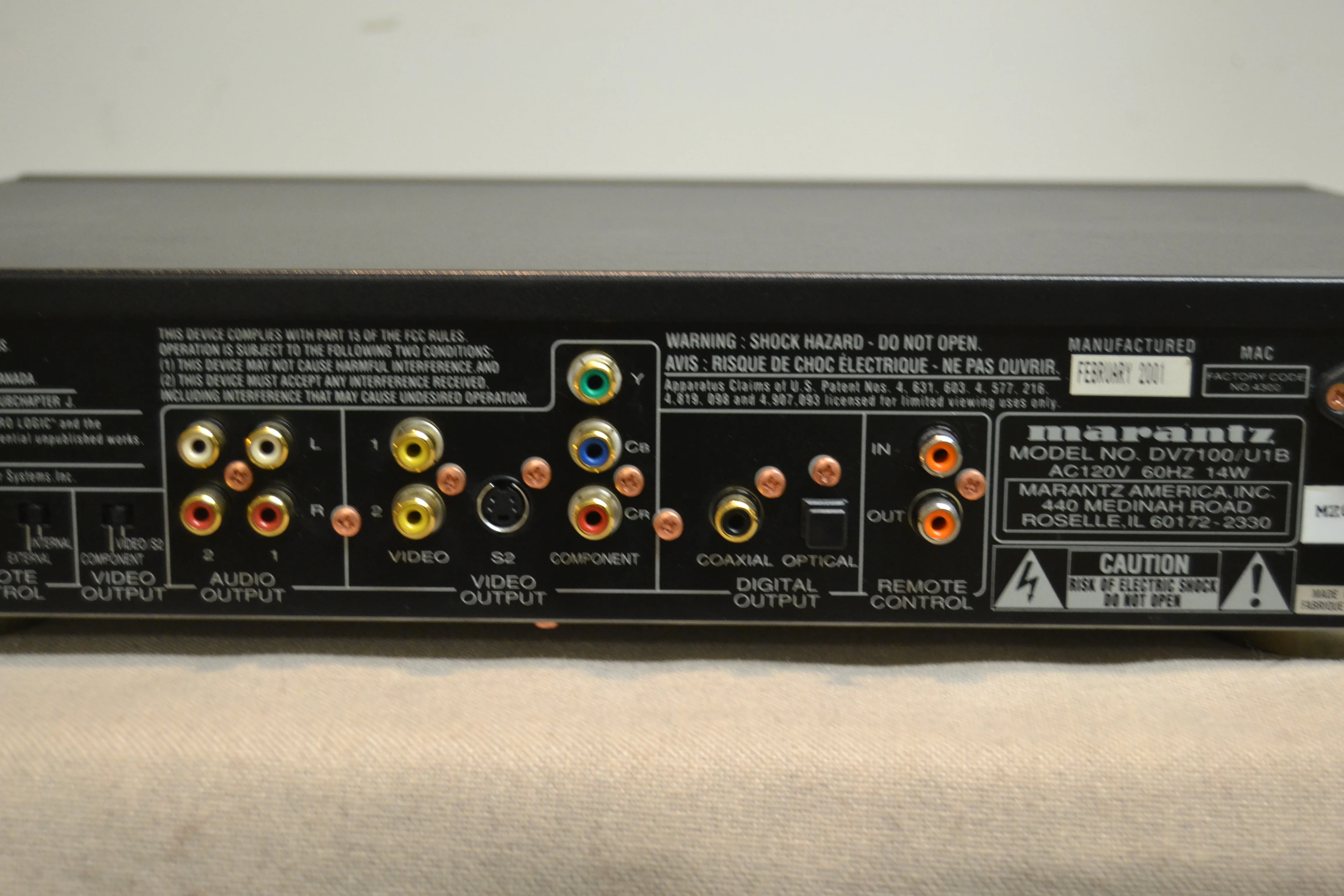 Marantz DV7100 CD/DVD Player Single Disc * Remote * Manual - Image 9