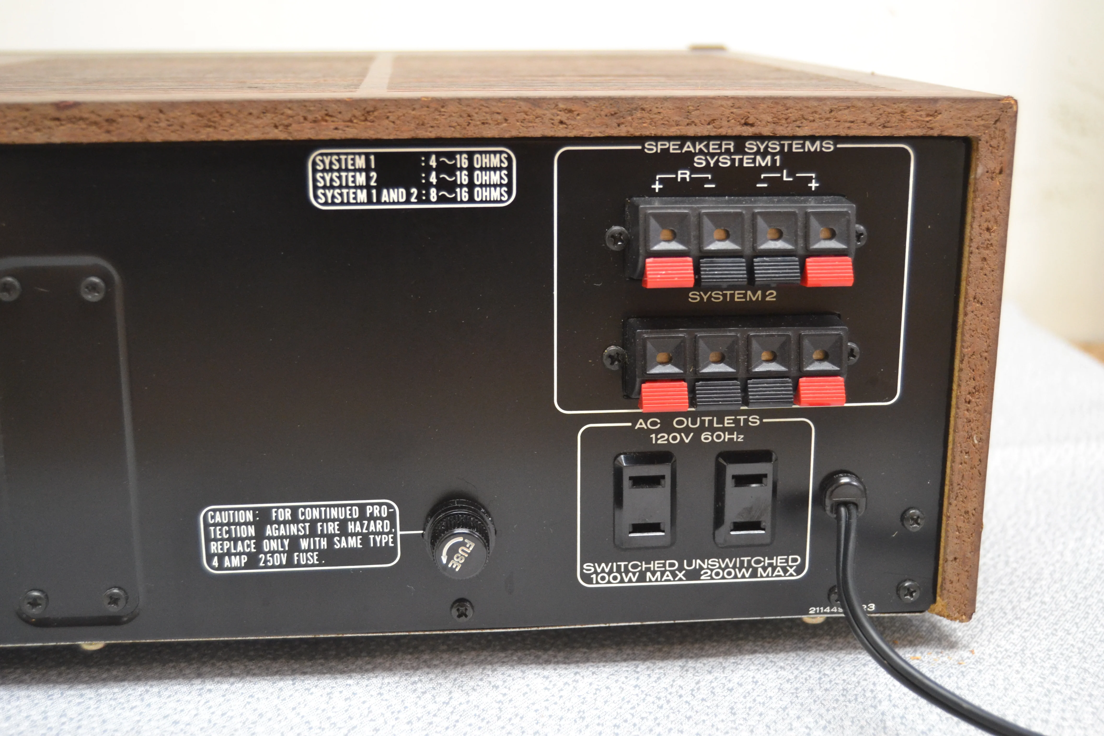 Marantz SR-4000 Stereo Receiver * 50W RMS * 1980 - Image 16