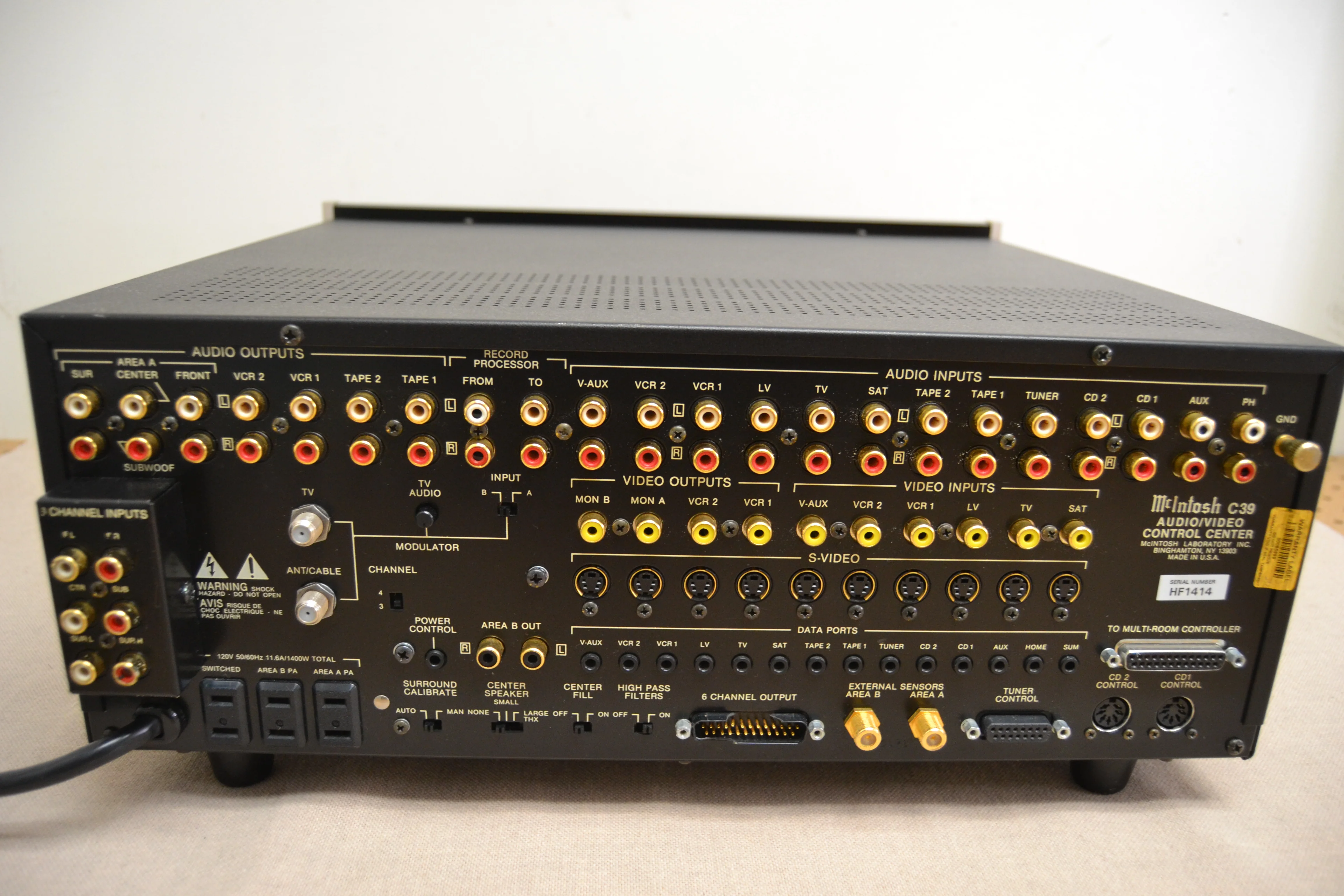 McIntosh C39 2-Channel Solid State Audio/Video Control Center Preamplifier * NEW Front Glass * Fully Serviced - Image 8
