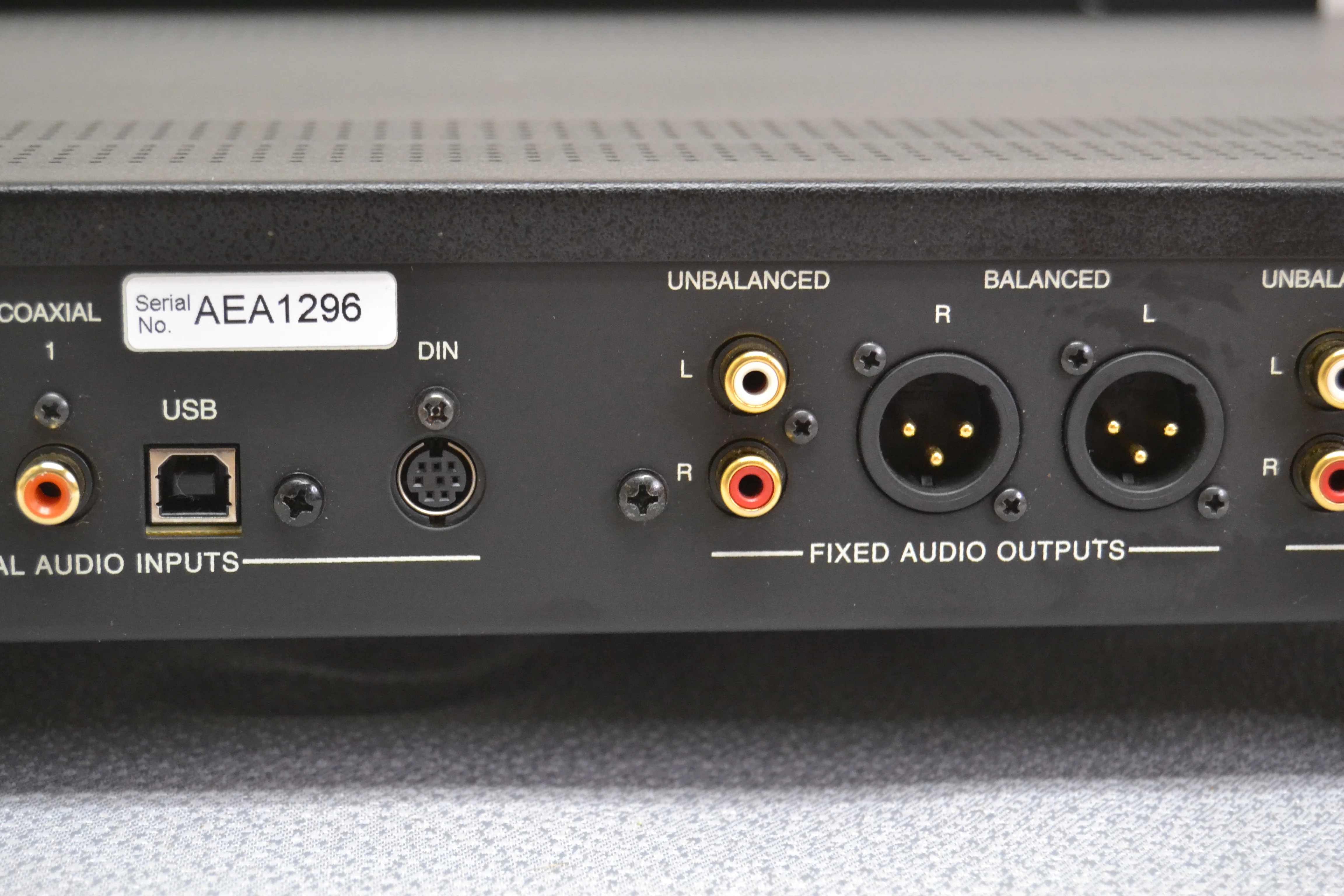 McIntosh D150 Stereo digital preamplifier * Remote * Original Box - Image 13