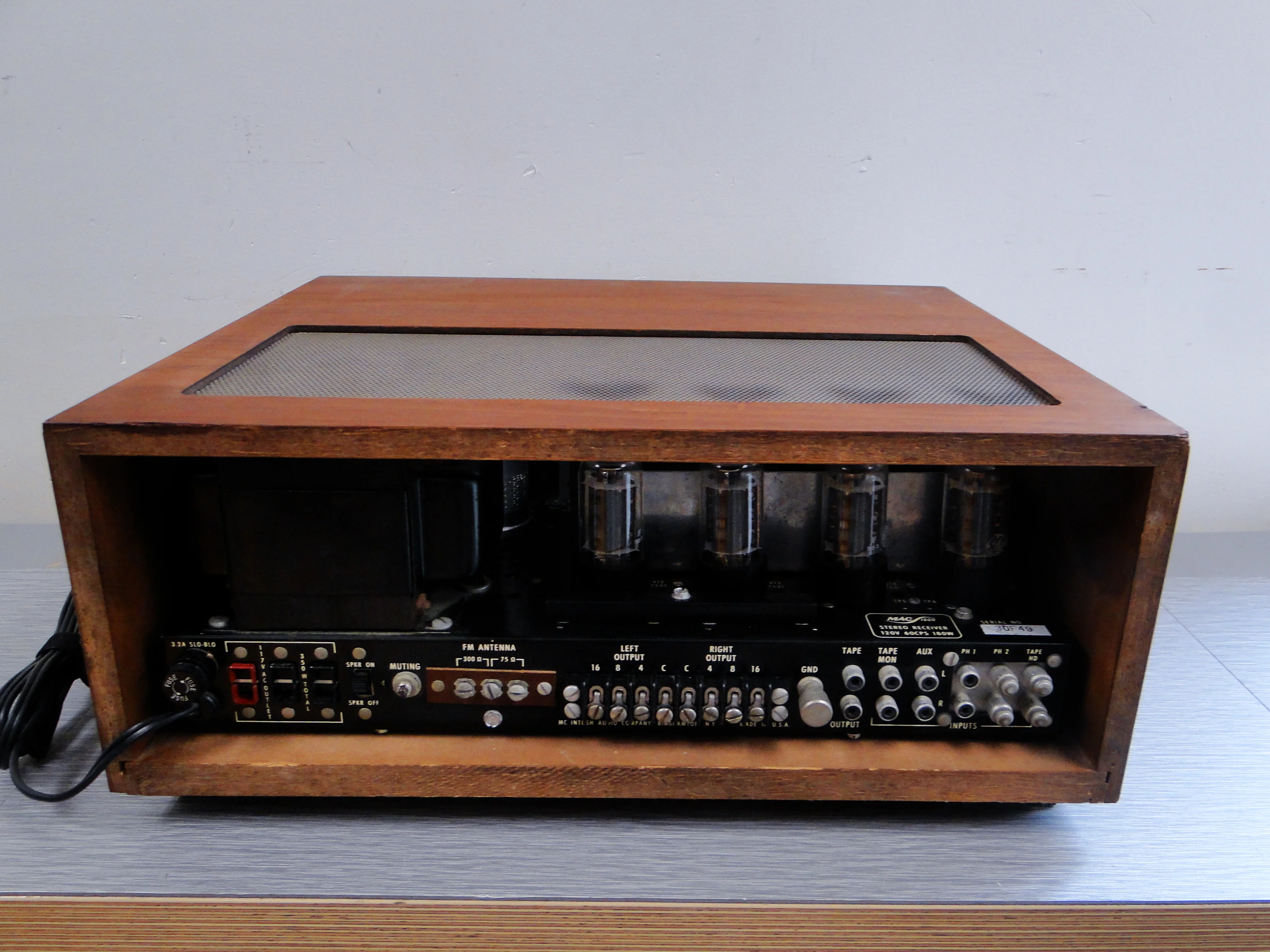 McIntosh MAC1500 Tube Stereo Receiver - Image 10