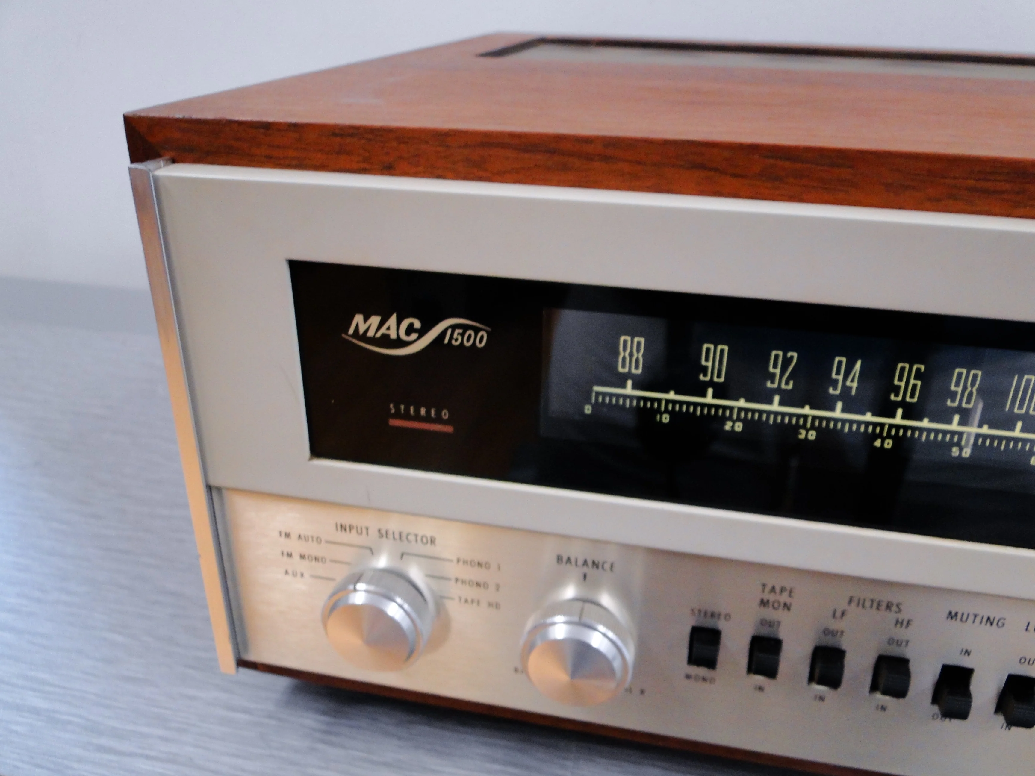 McIntosh MAC1500 Tube Stereo Receiver - Image 5