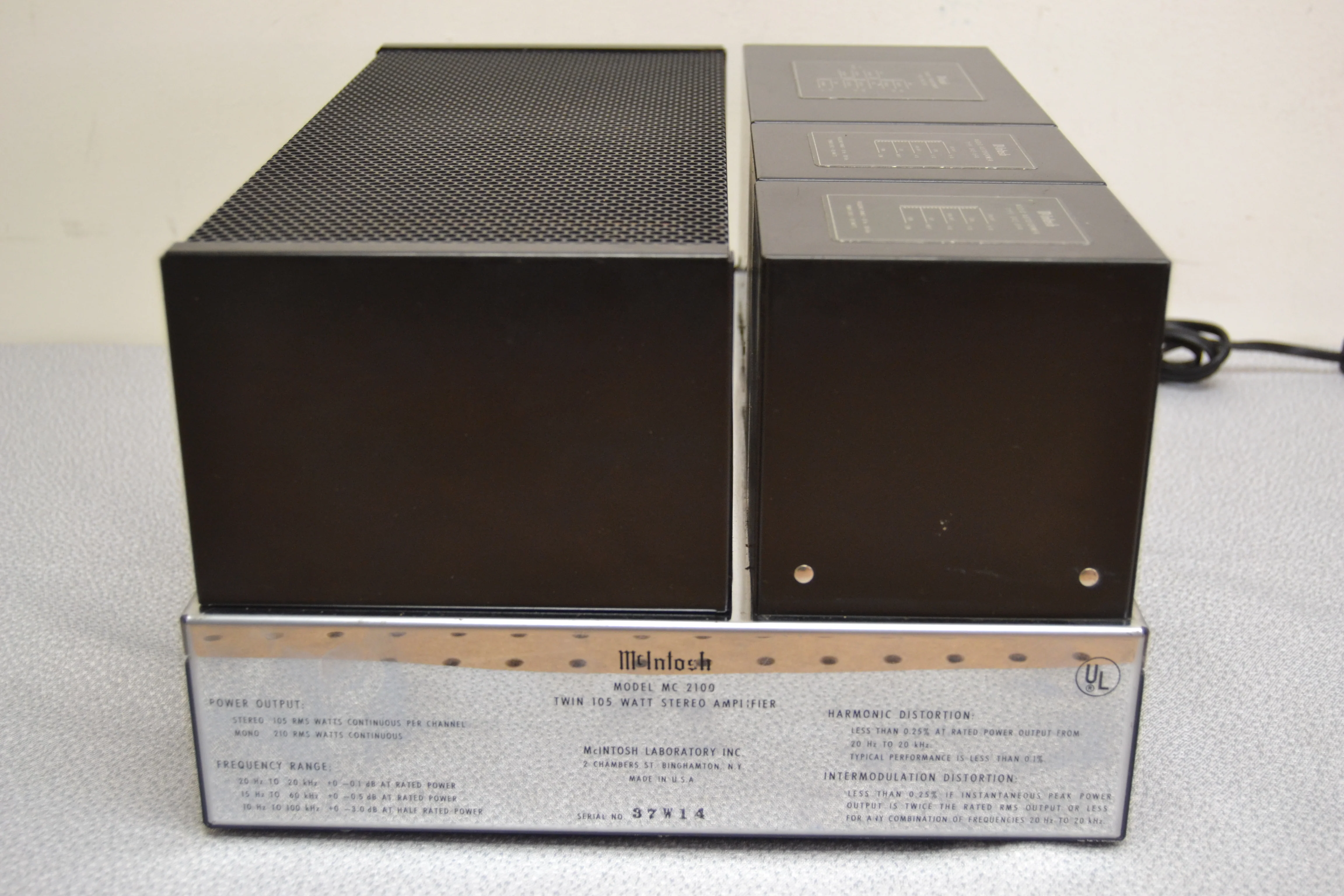 McIntosh MC2100 Stereo Power Amplifier (1970-75) * Bulletin Board Upgraded * 105W RMS * - Image 11