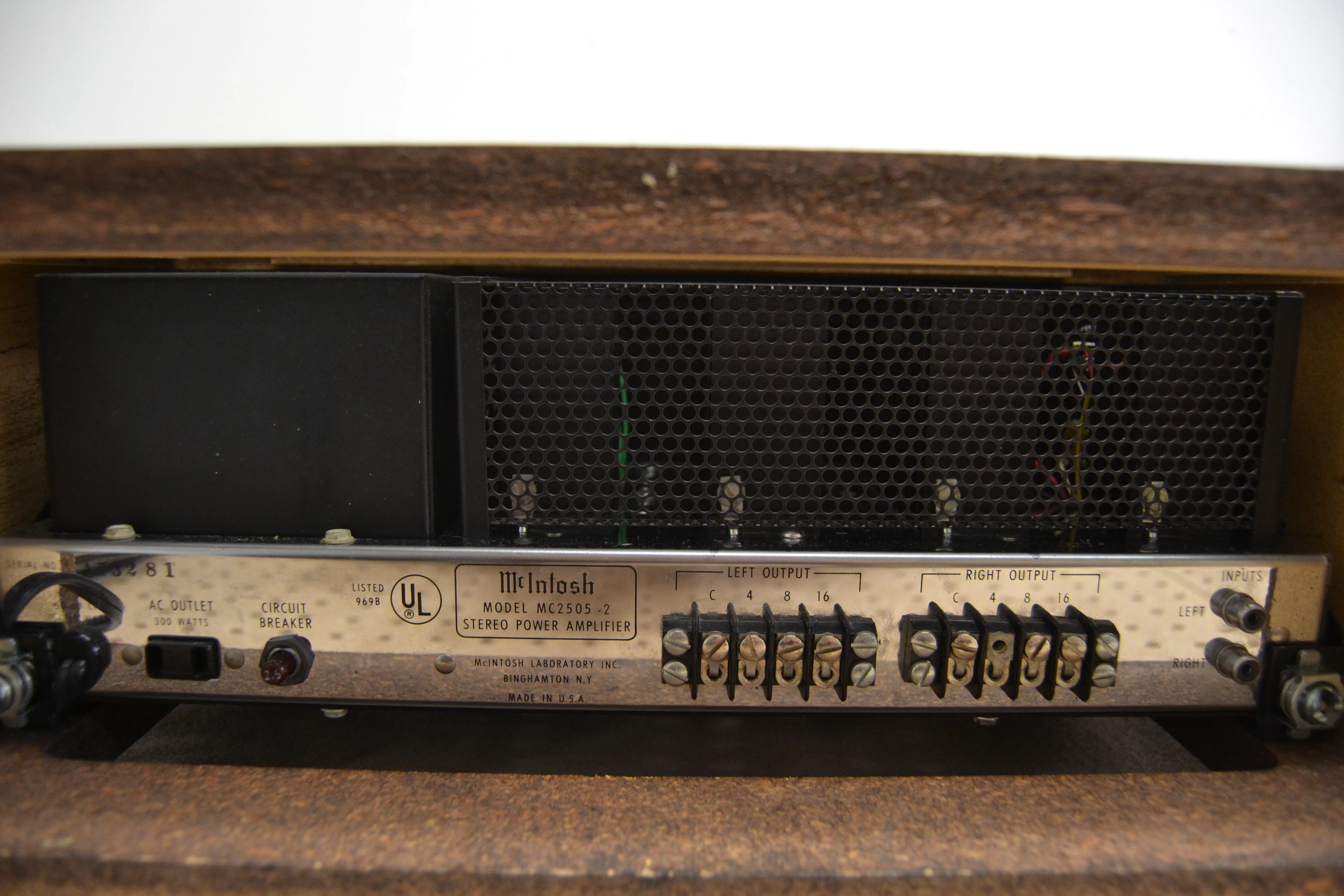 McIntosh MC2505 Stereo Power Amplifier * 50W RMS * 1973 * Original Wood Case - Image 13