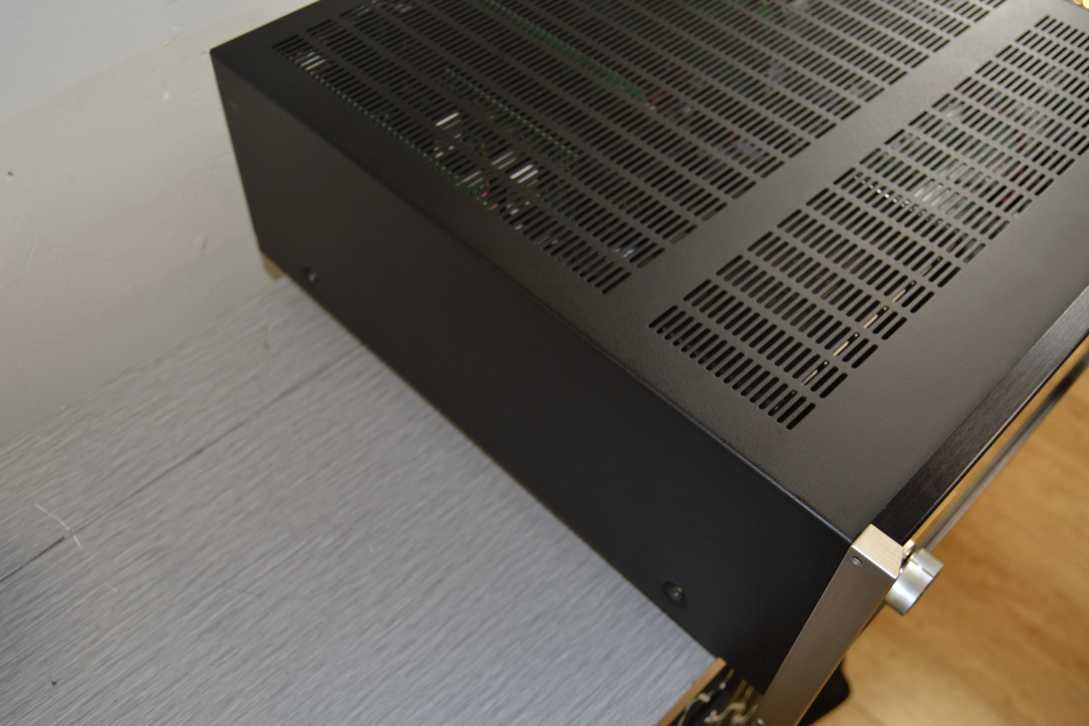 McIntosh MC7205 Five Channel Power Amplifier * 200W RMS x 5 - Image 6
