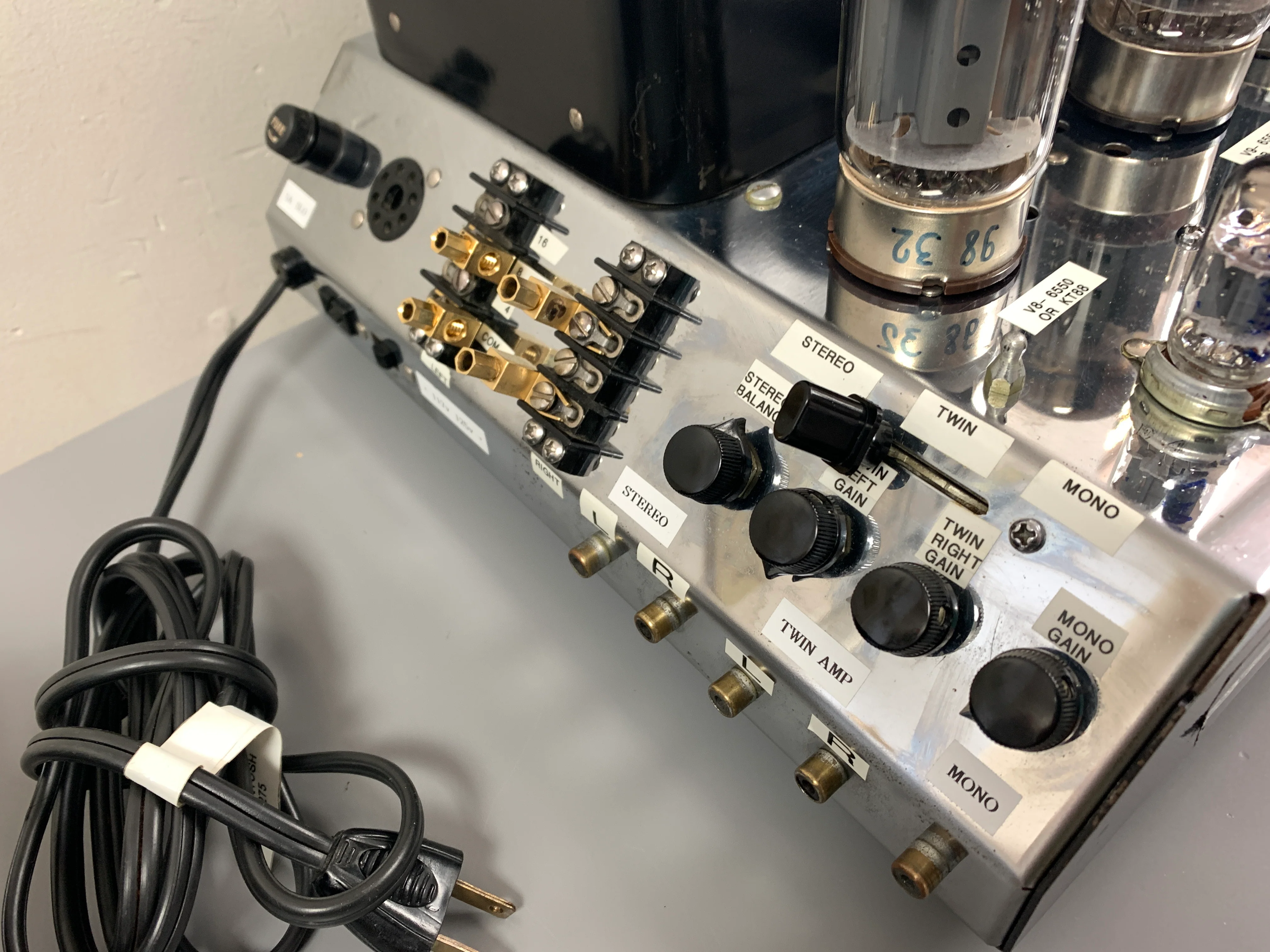 McIntosh MC275 Tube Power Amplifier - Image 10