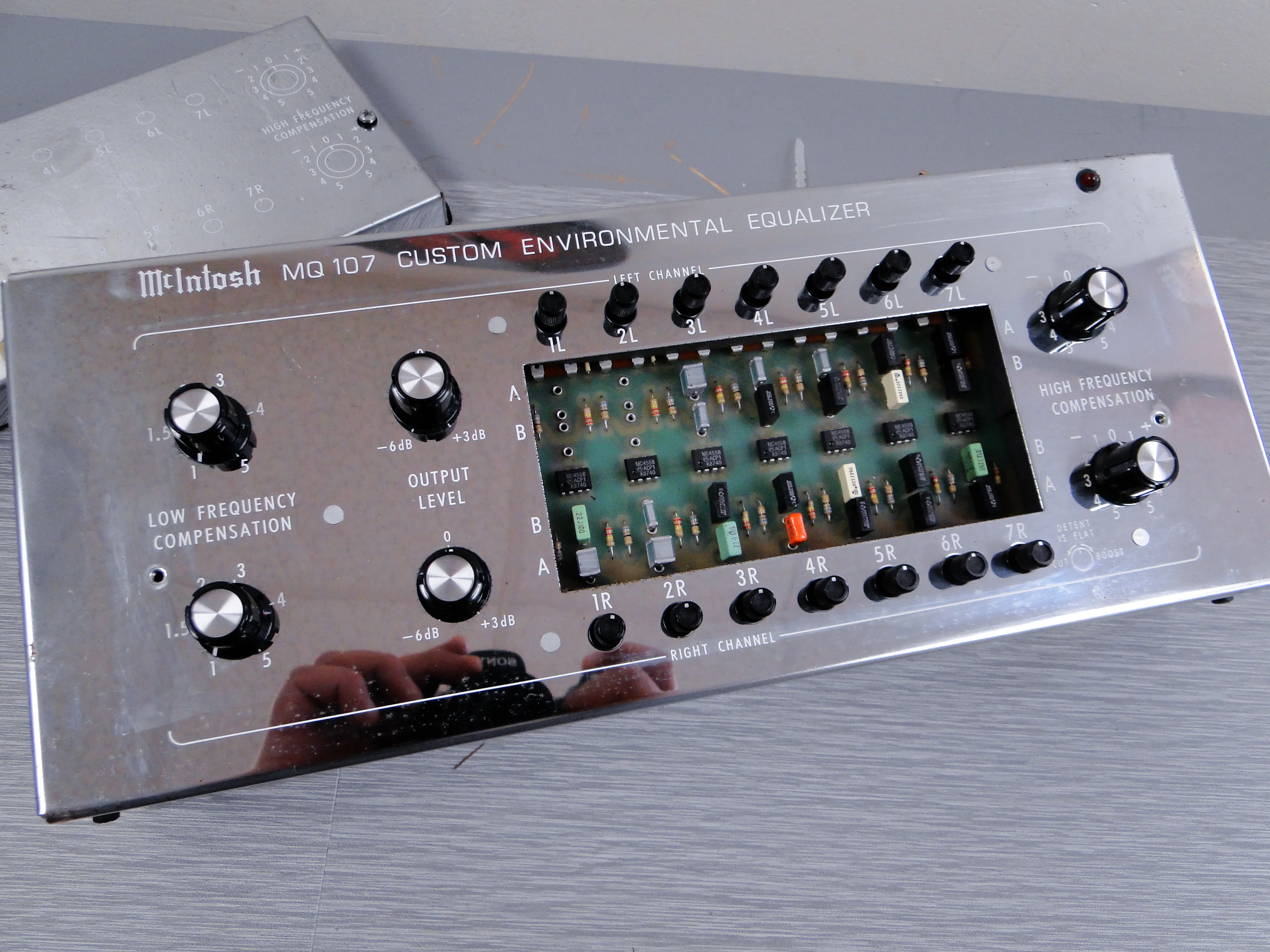 McIntosh MQ107 - Image 8