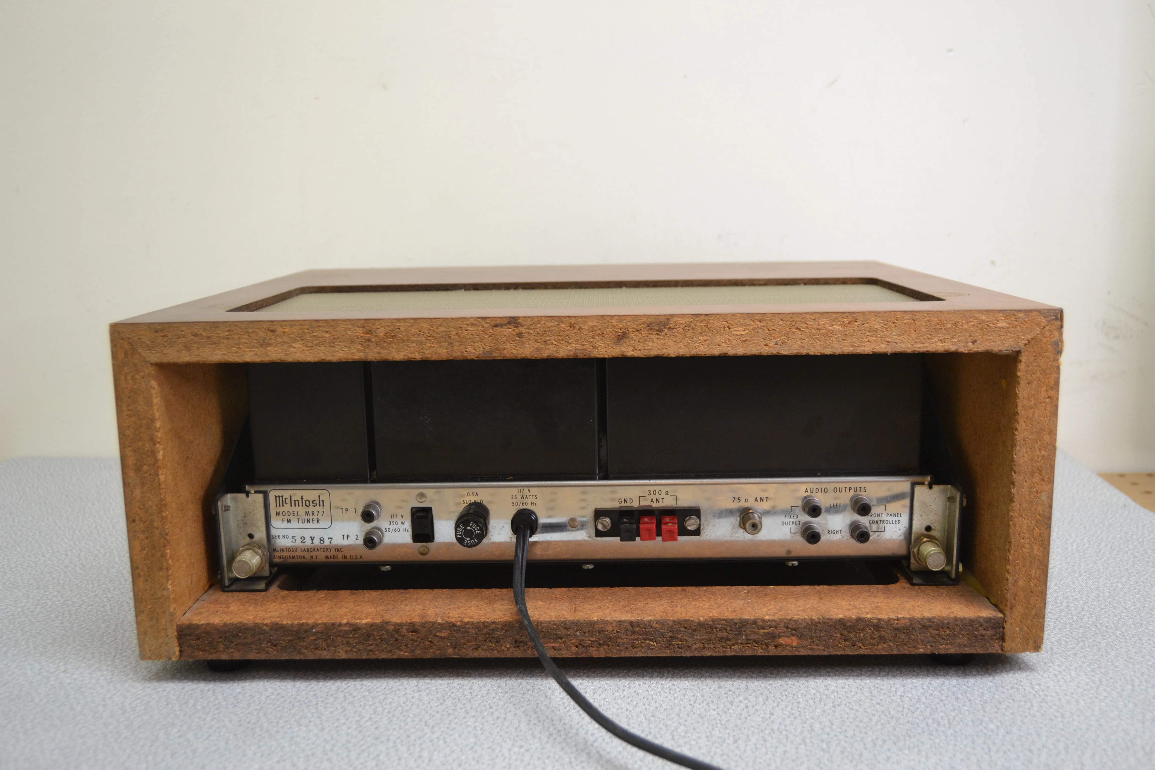 McIntosh MR-77 Stereo Tuner * 1972 * Original Wood Case - Image 11
