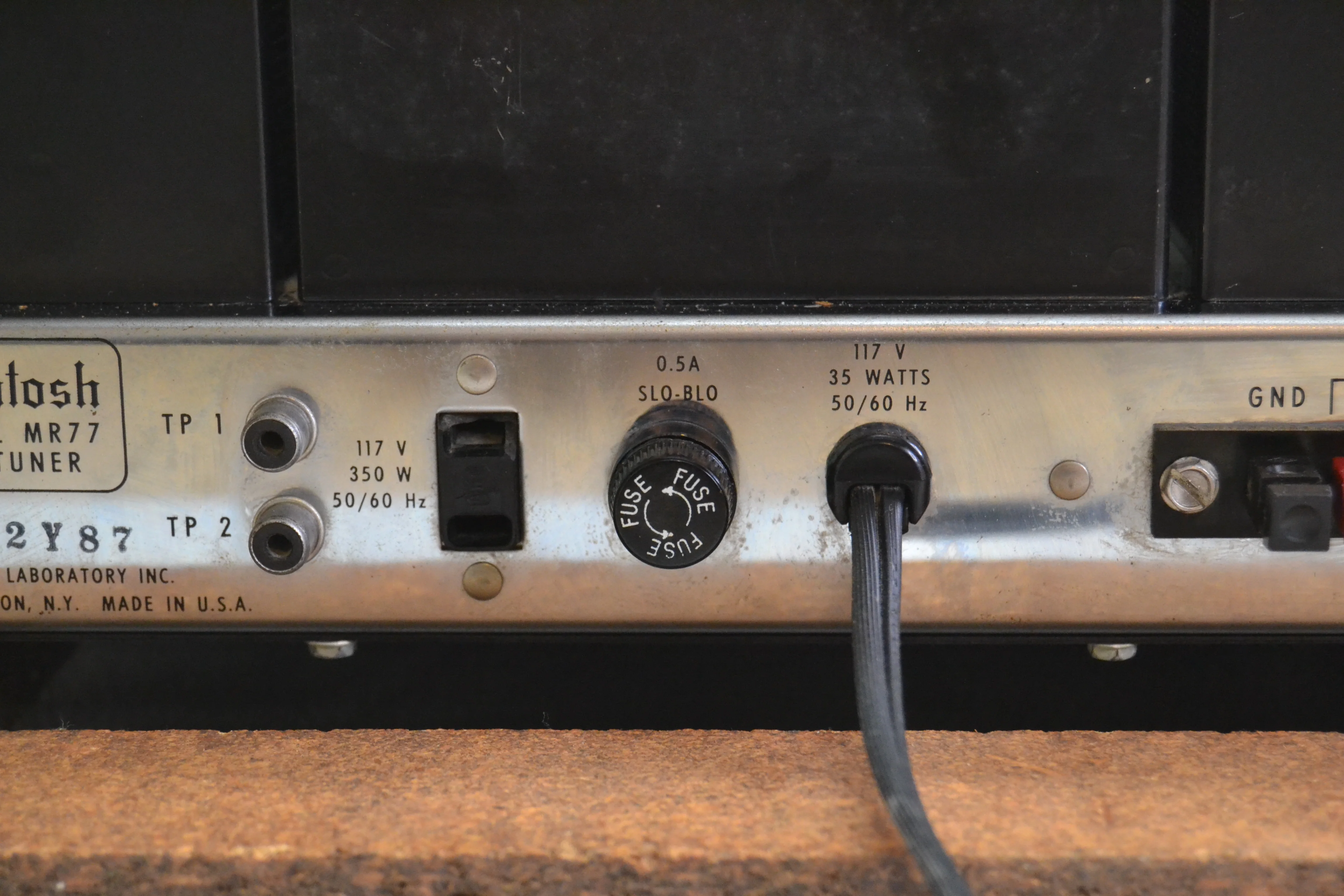 McIntosh MR-77 Stereo Tuner * 1972 * Original Wood Case - Image 13